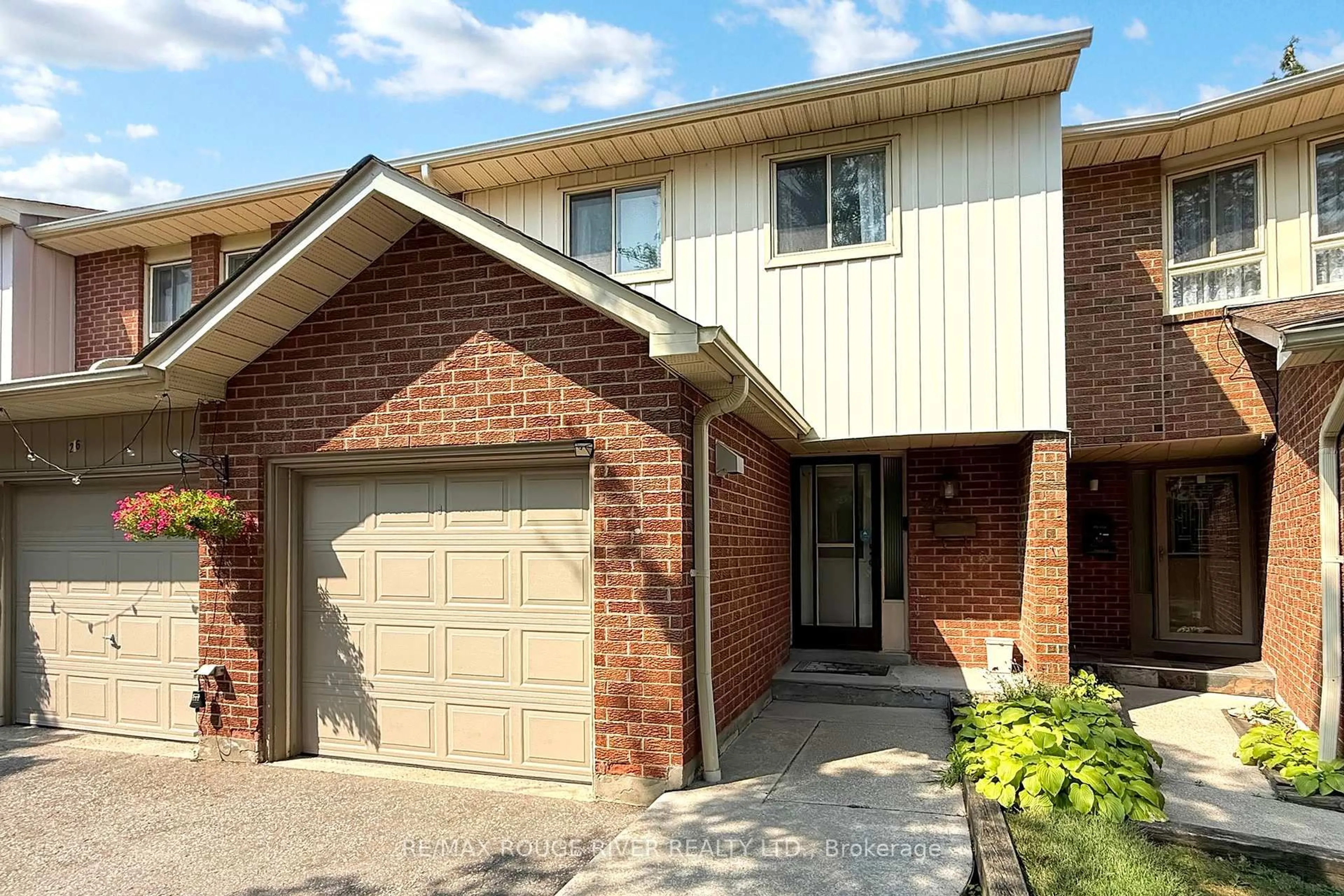 Home with brick exterior material, street for 34 Dundalk Dr #24, Toronto Ontario M1P 4W3