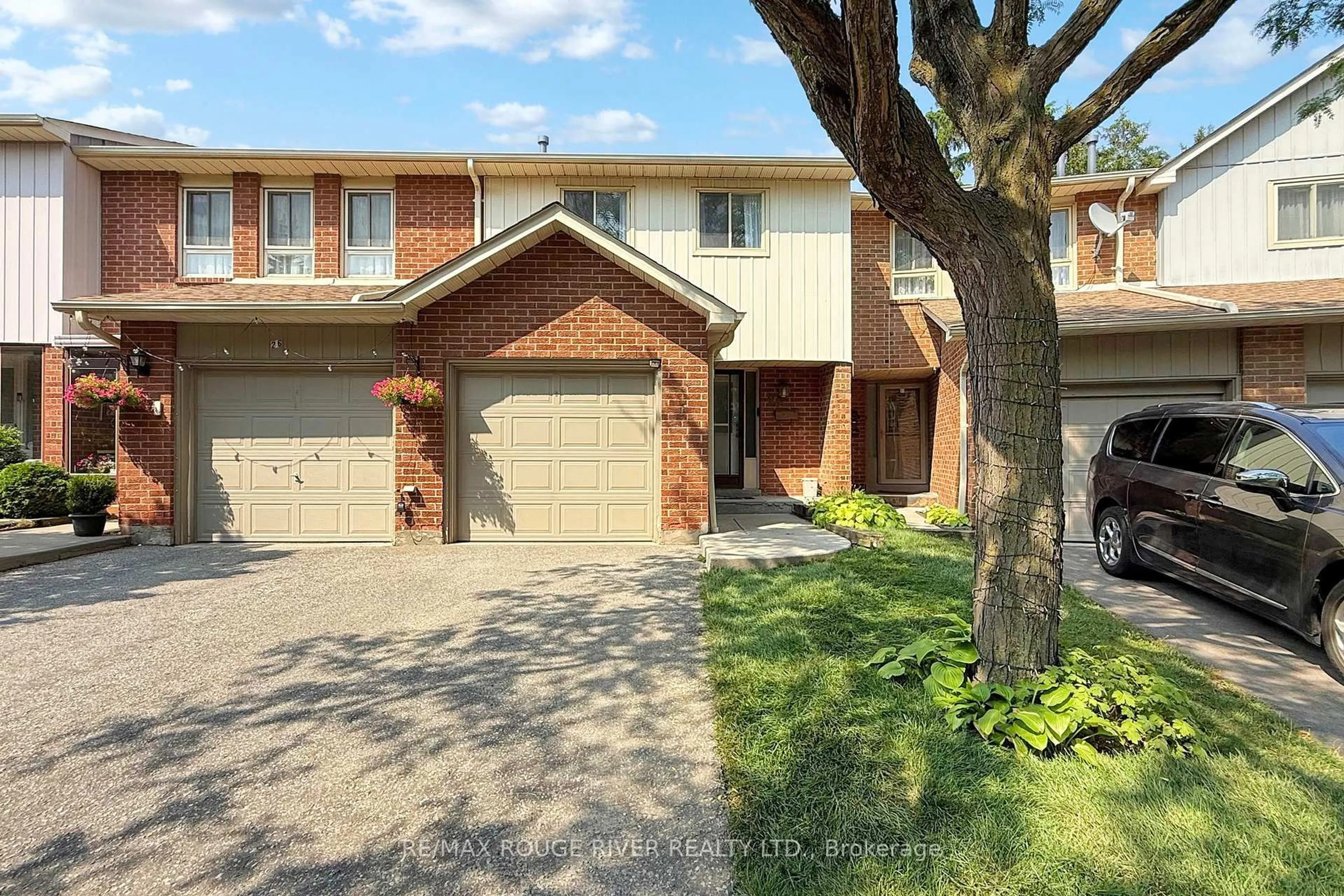 Home with brick exterior material, street for 34 Dundalk Dr #24, Toronto Ontario M1P 4W3
