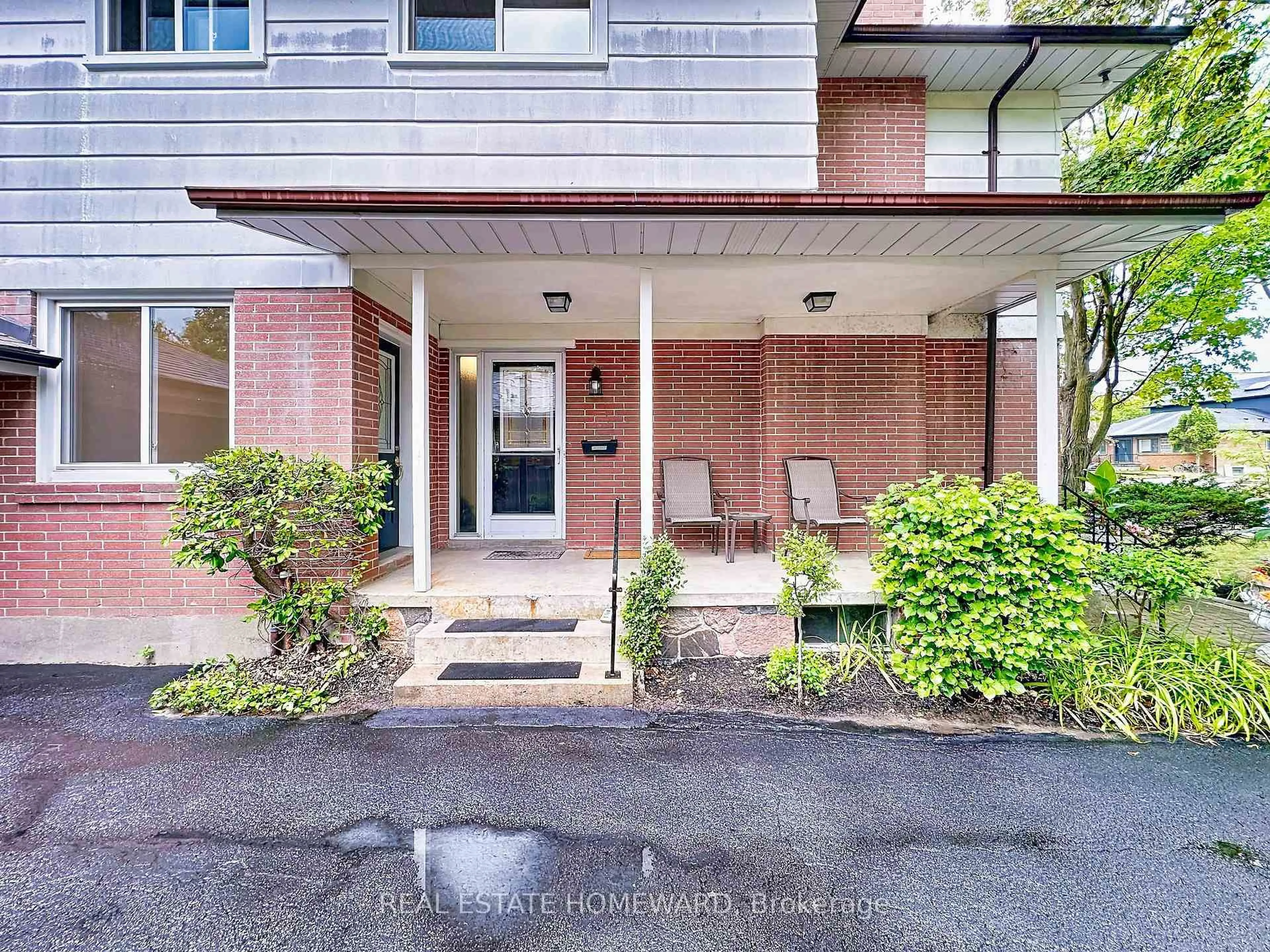 Unknown for 55 Emmeline Cres, Toronto Ontario M1S 1L1