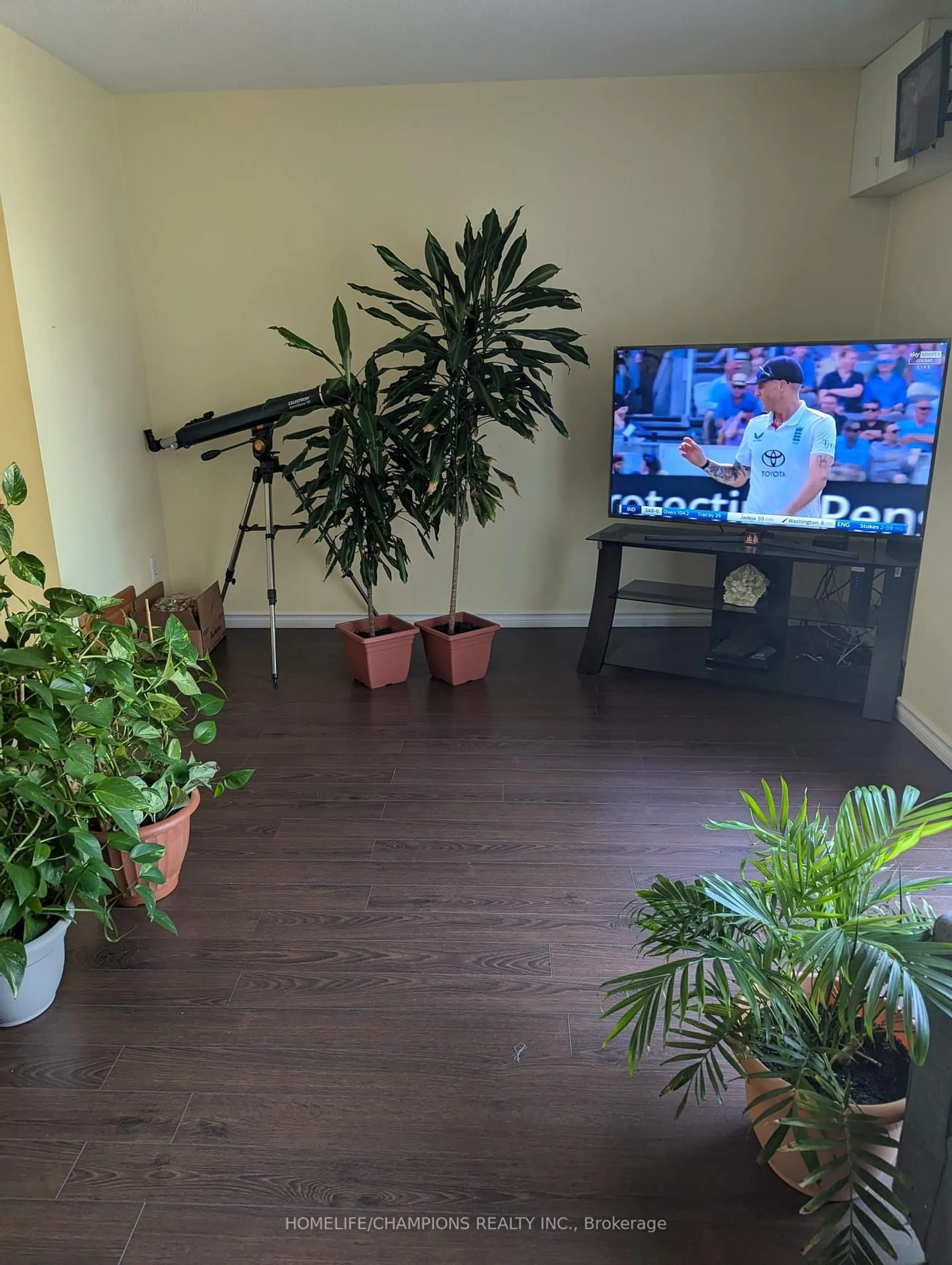 A pic of a room for 12 Greypoint Dr, Toronto Ontario M1B 1M1