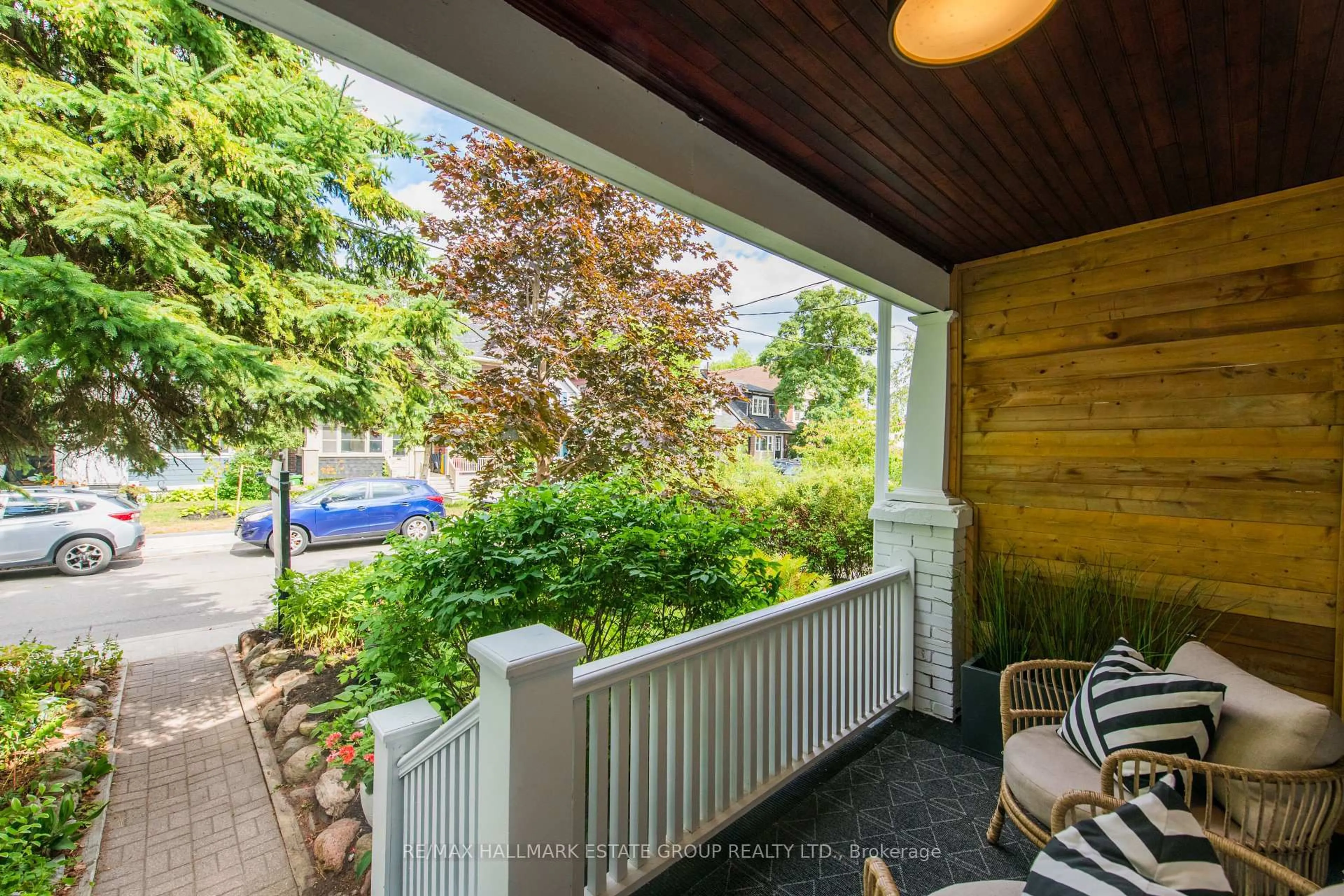Patio, unknown for 24 Pickering St, Toronto Ontario M4E 3J6