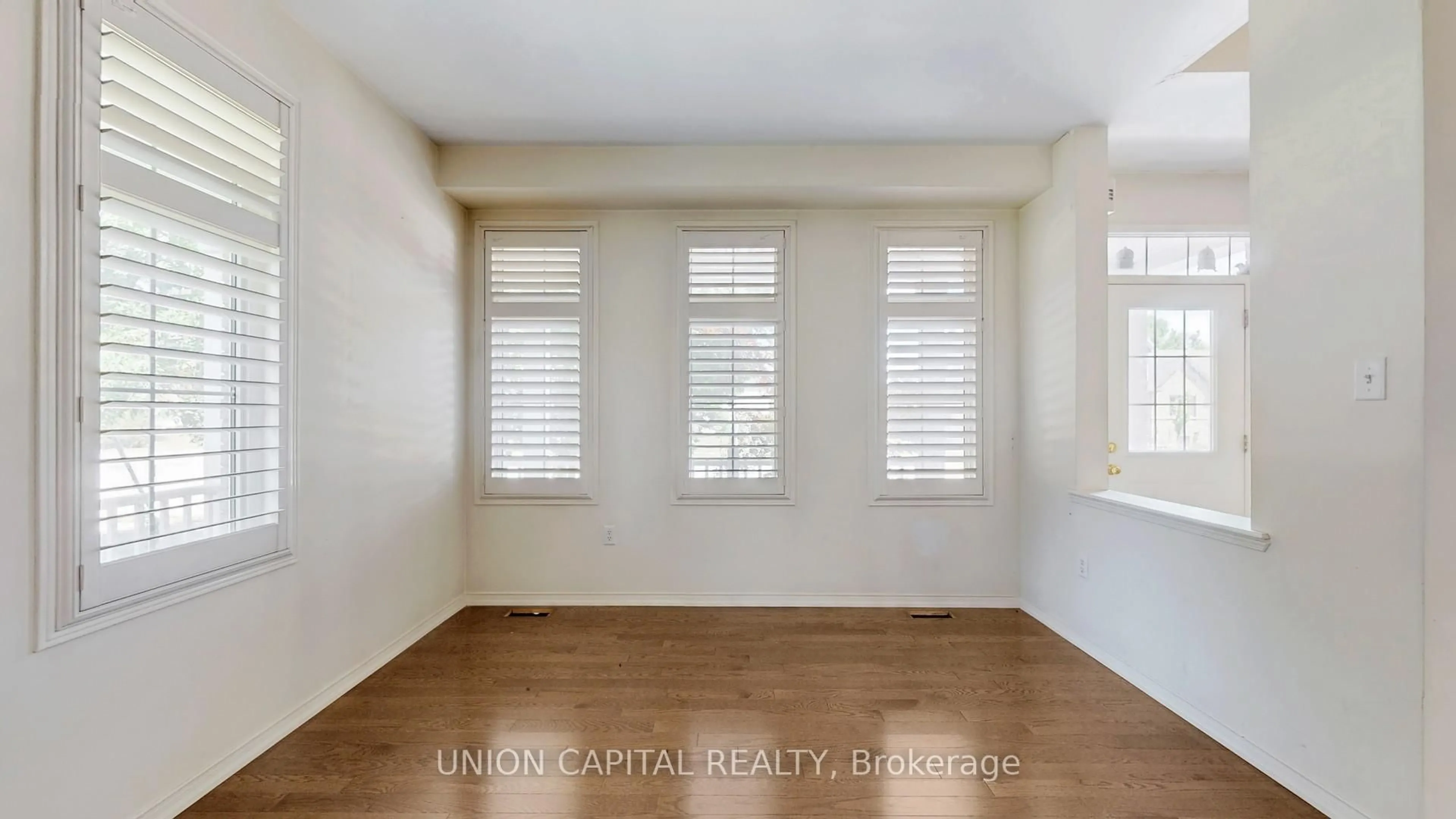 A pic of a room for 302 Montgomery Ave, Whitby Ontario L1M 0B6