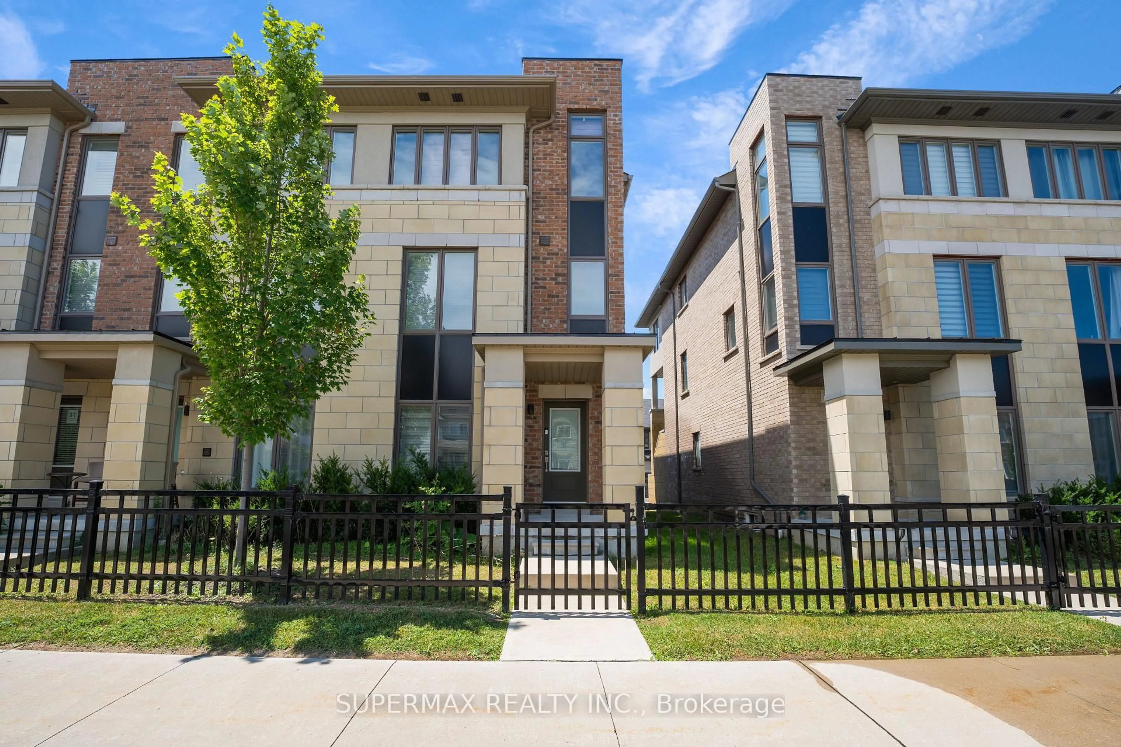 Home with brick exterior material, street for 33 Donald Fleming Way #65, Whitby Ontario L1R 0N8