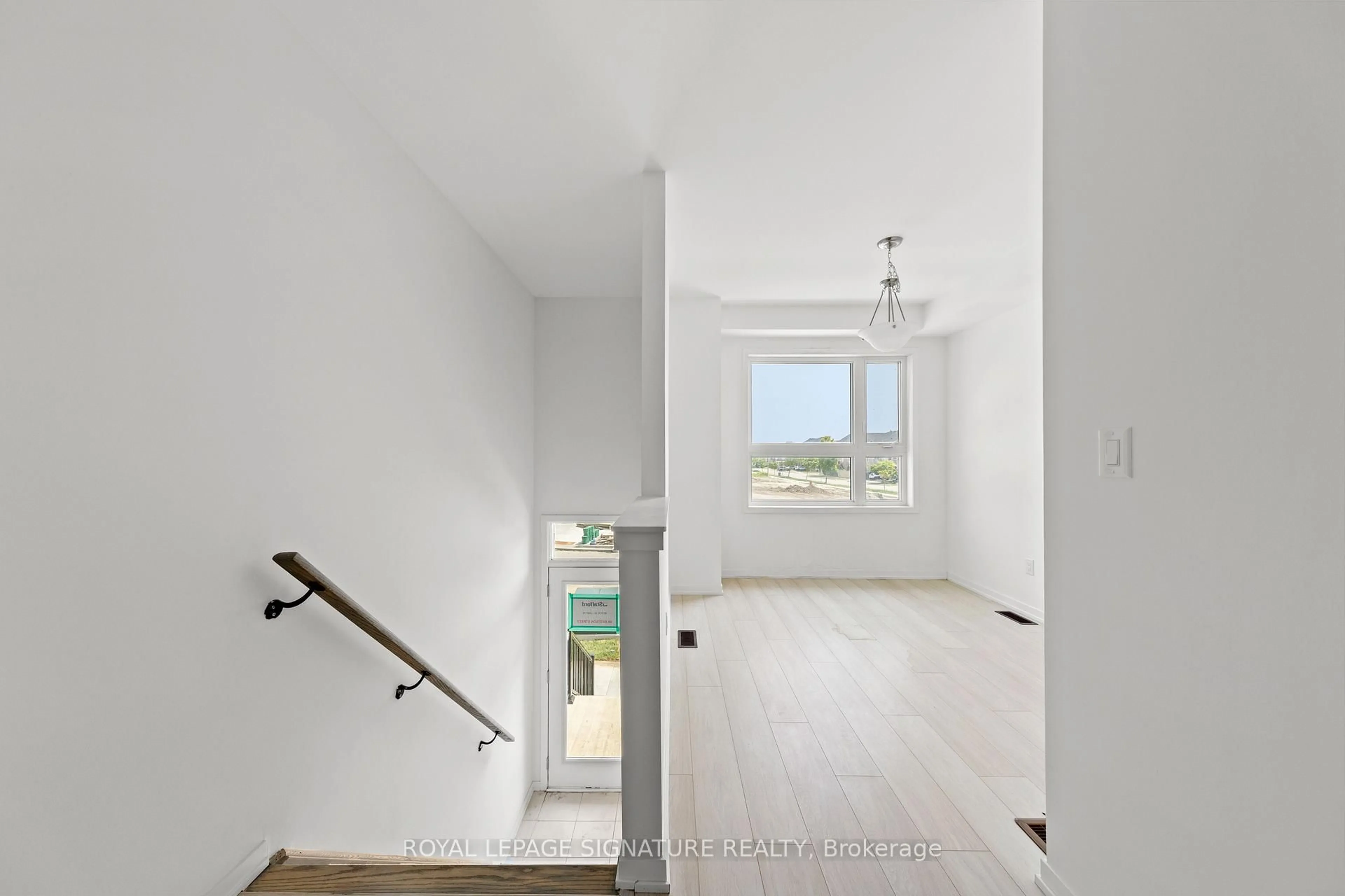 Indoor entryway for 48 Bateson St, Ajax Ontario L1S 7M3