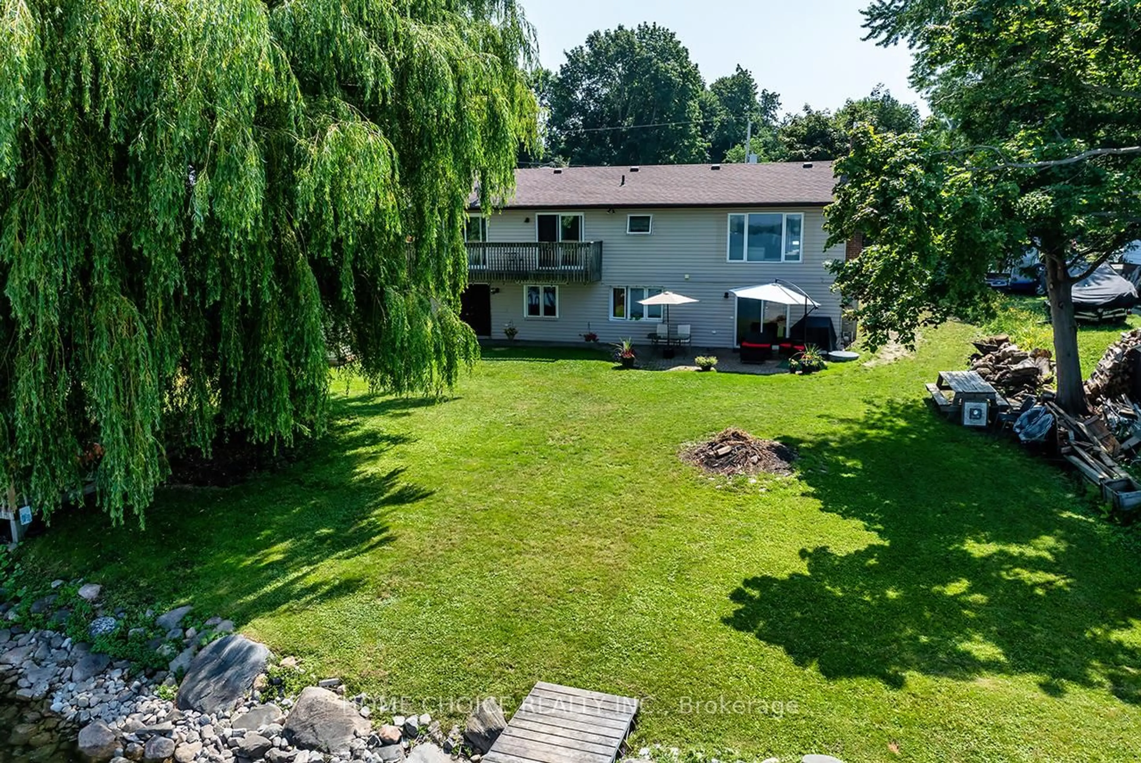A pic from outside/outdoor area/front of a property/back of a property/a pic from drone, unknown for 151 Cedar Grove Dr, Scugog Ontario L0B 1E0