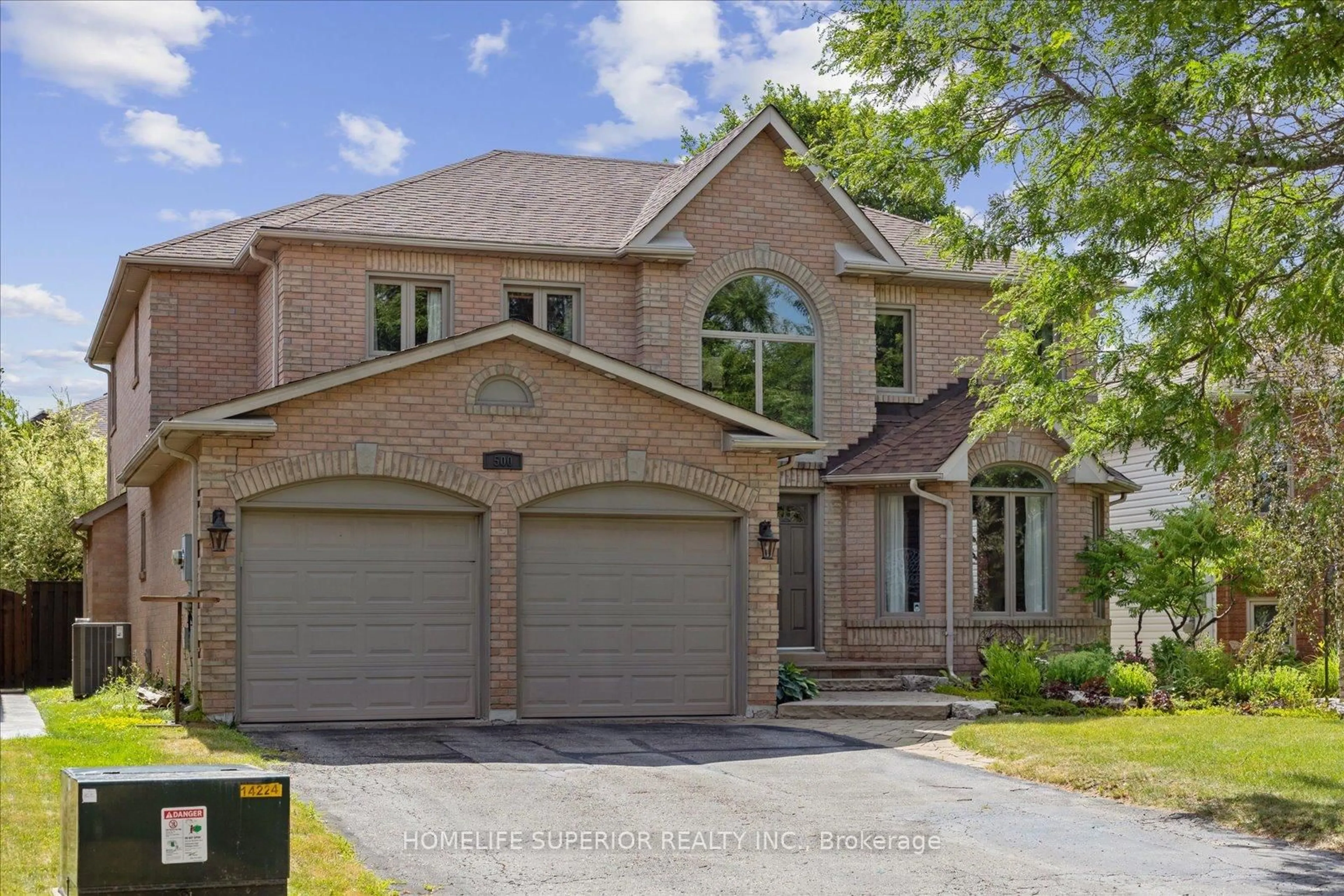Home with brick exterior material, street for 500 Sandalwood Crt, Oshawa Ontario L1G 7X9