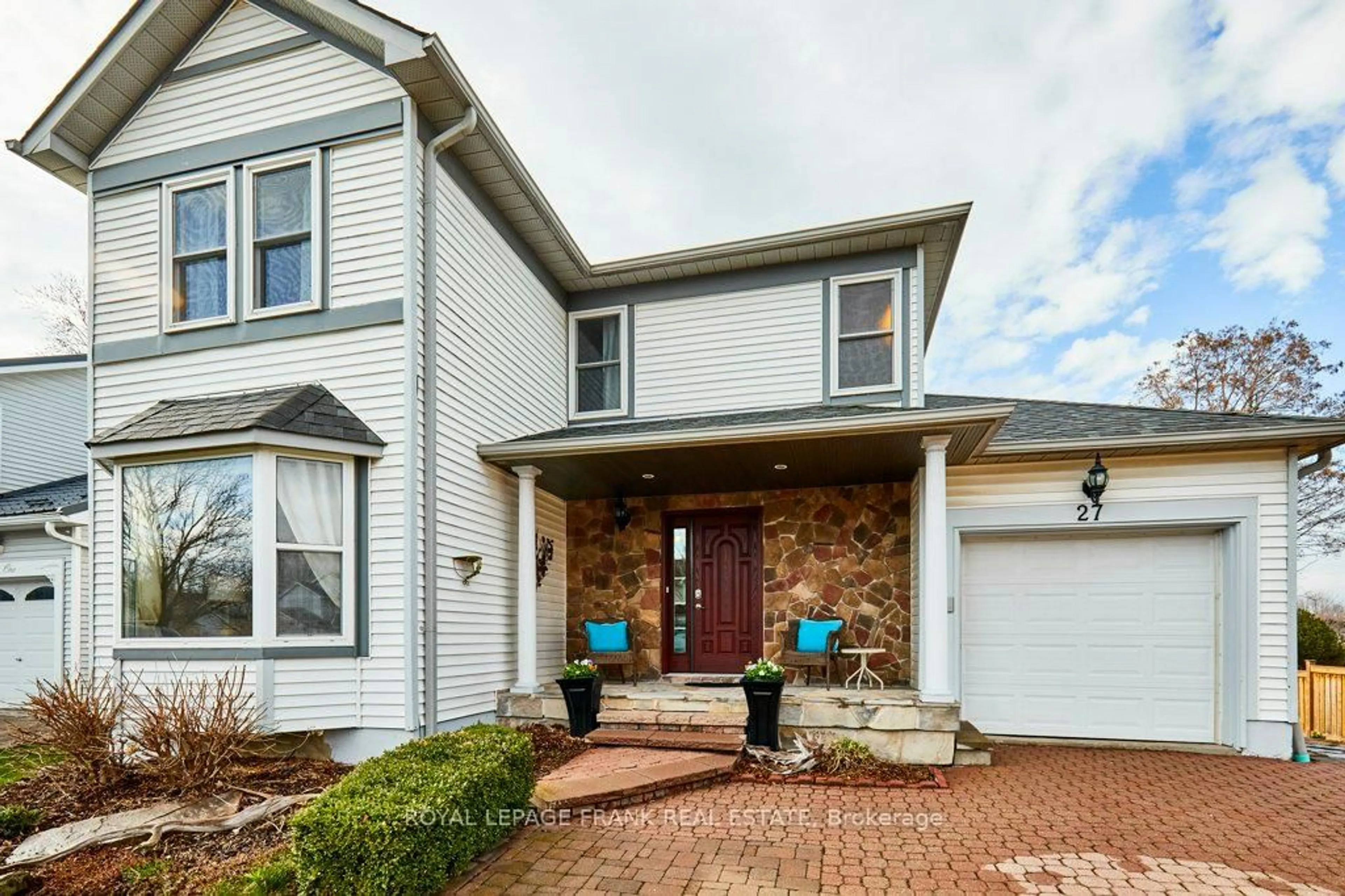 Home with brick exterior material, street for 27 Poplar Park Cres, Scugog Ontario L9L 1E3