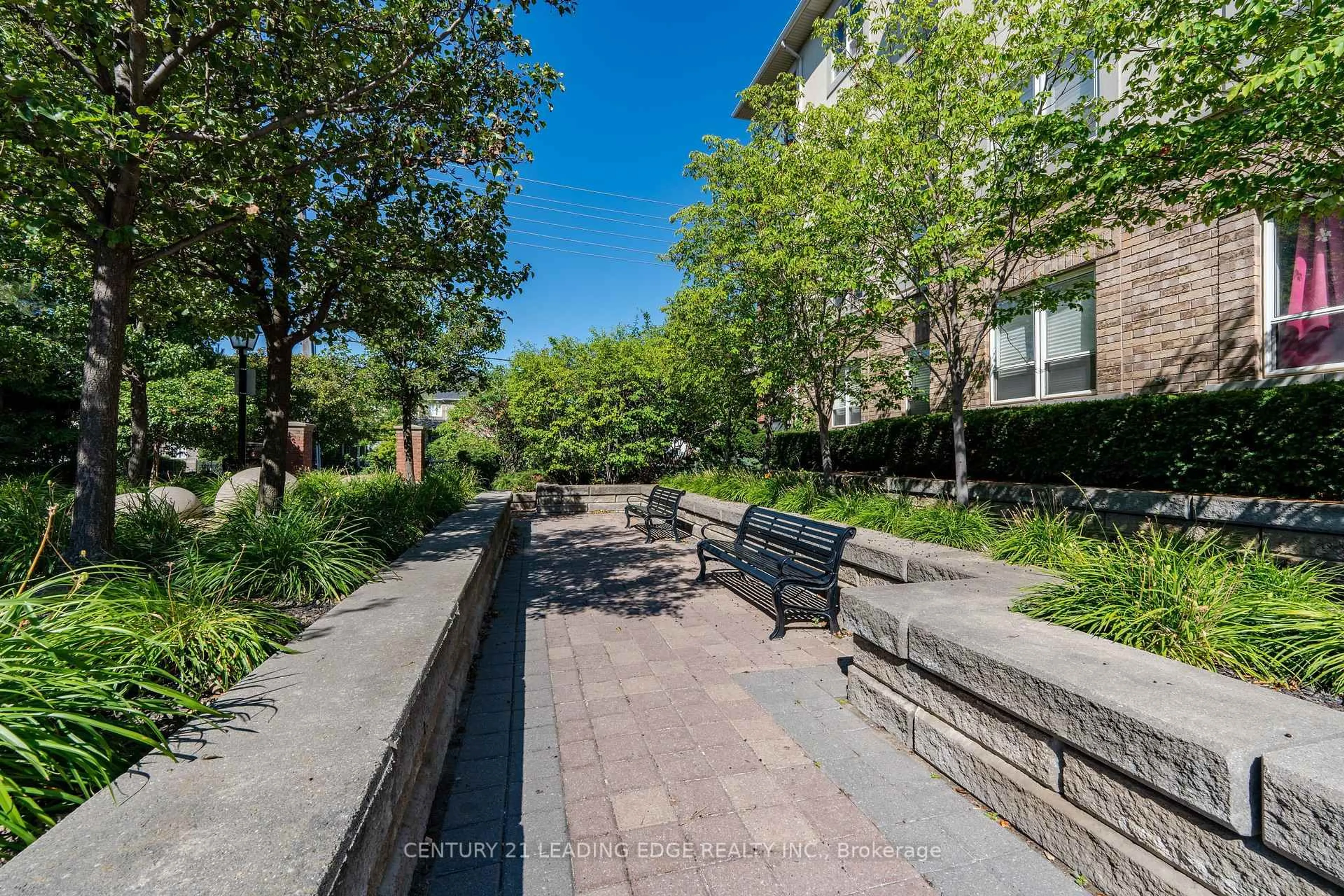 Patio, street for 60 MENDELSSOHN St #213, Toronto Ontario M1L 0G9