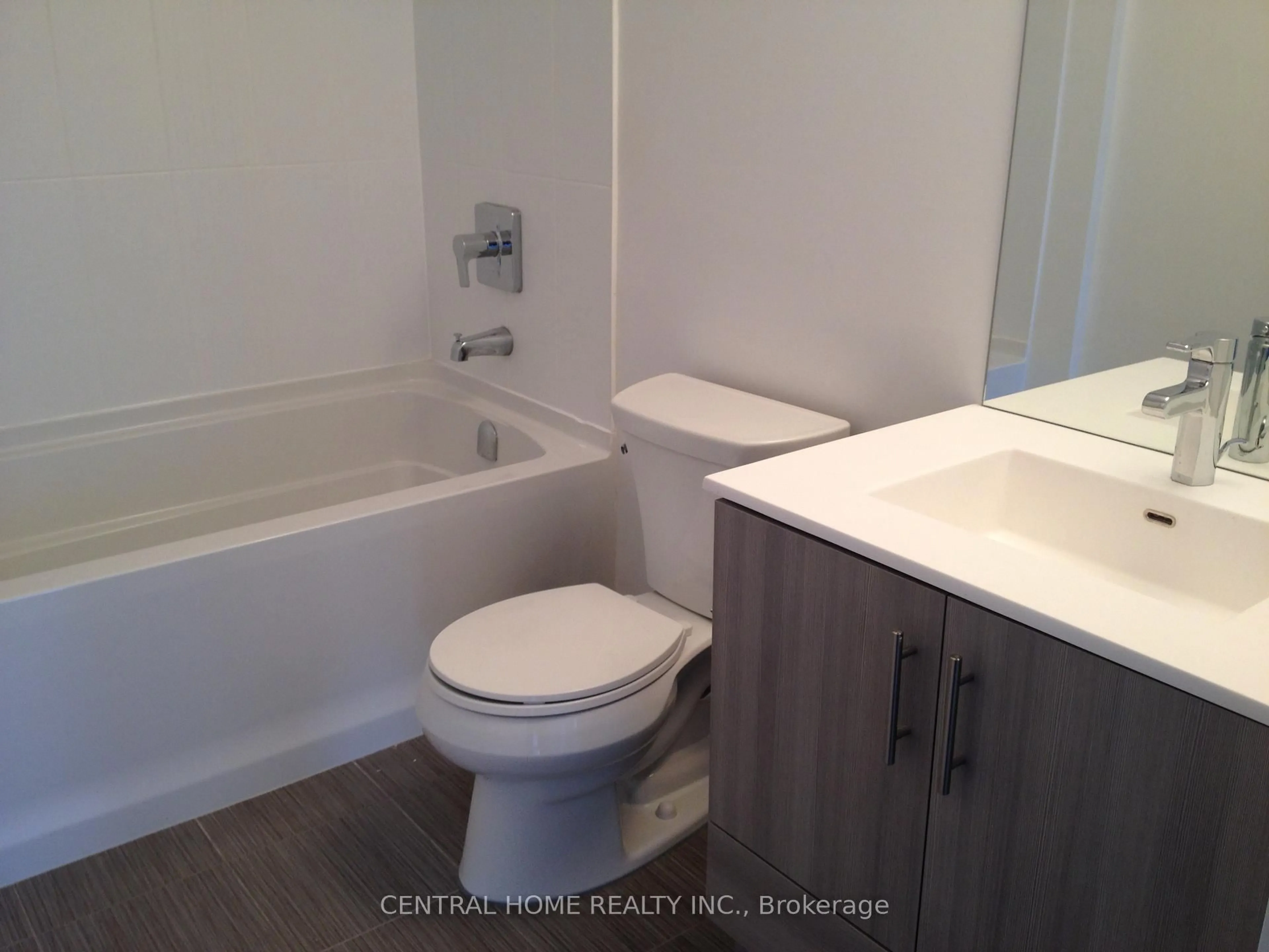 Standard bathroom, unknown for 185 Bonis Ave #414, Toronto Ontario M1T 0A4
