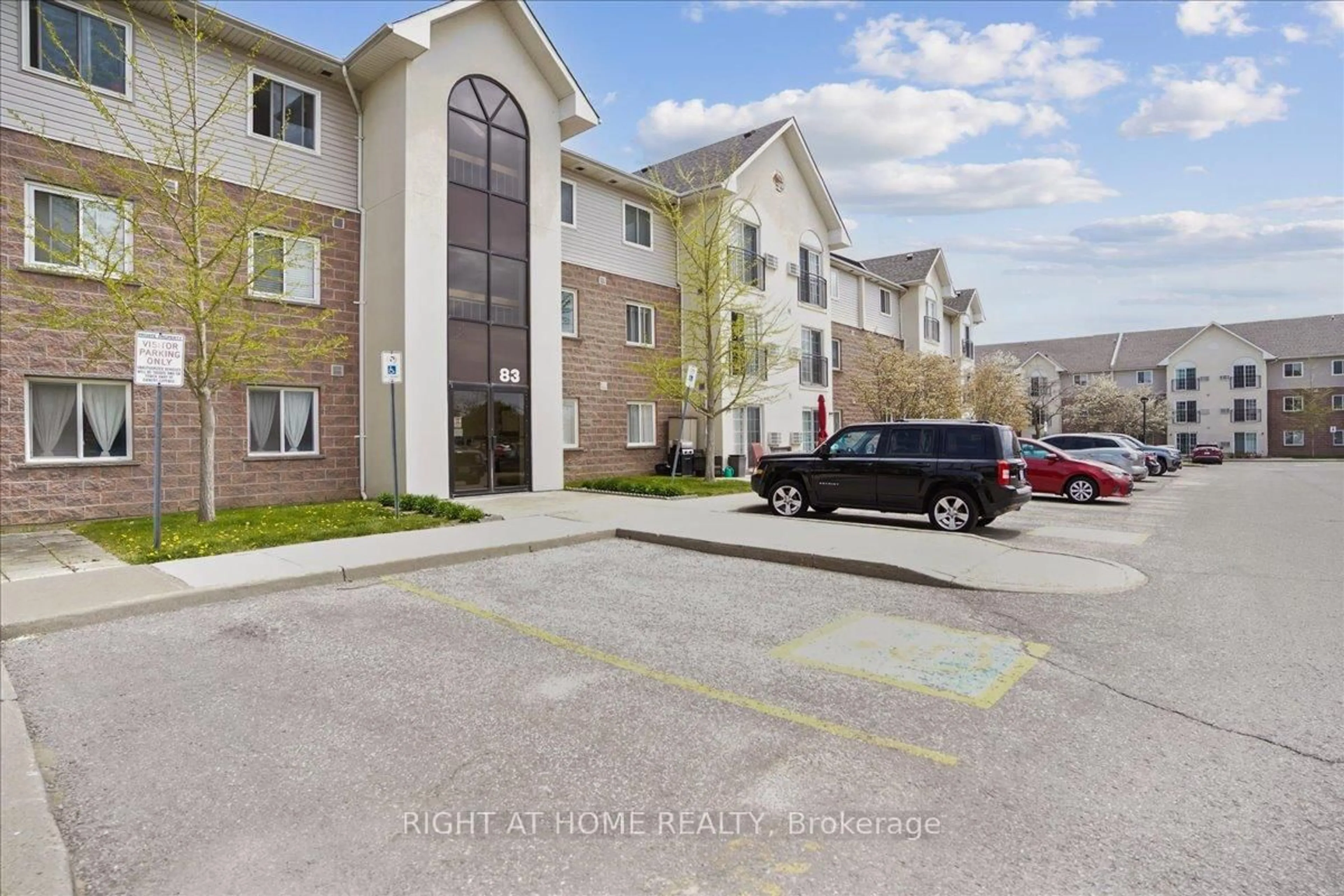 Unknown for 83 Aspen Springs Dr #308, Clarington Ontario L1C 5J7