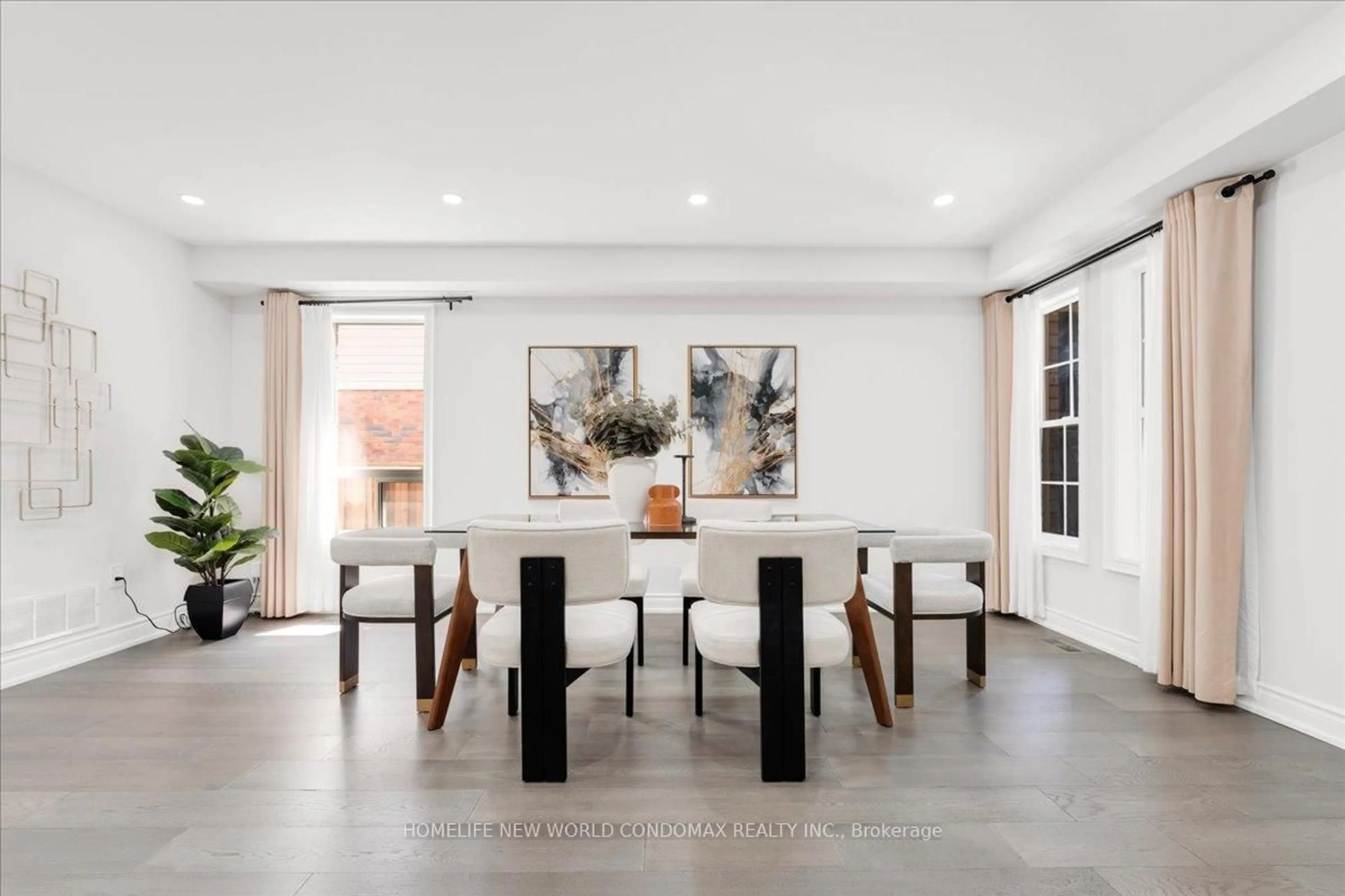 Dining room, ceramic/tile floor for 40 Tidewater Cres, Whitby Ontario L1P 1M2