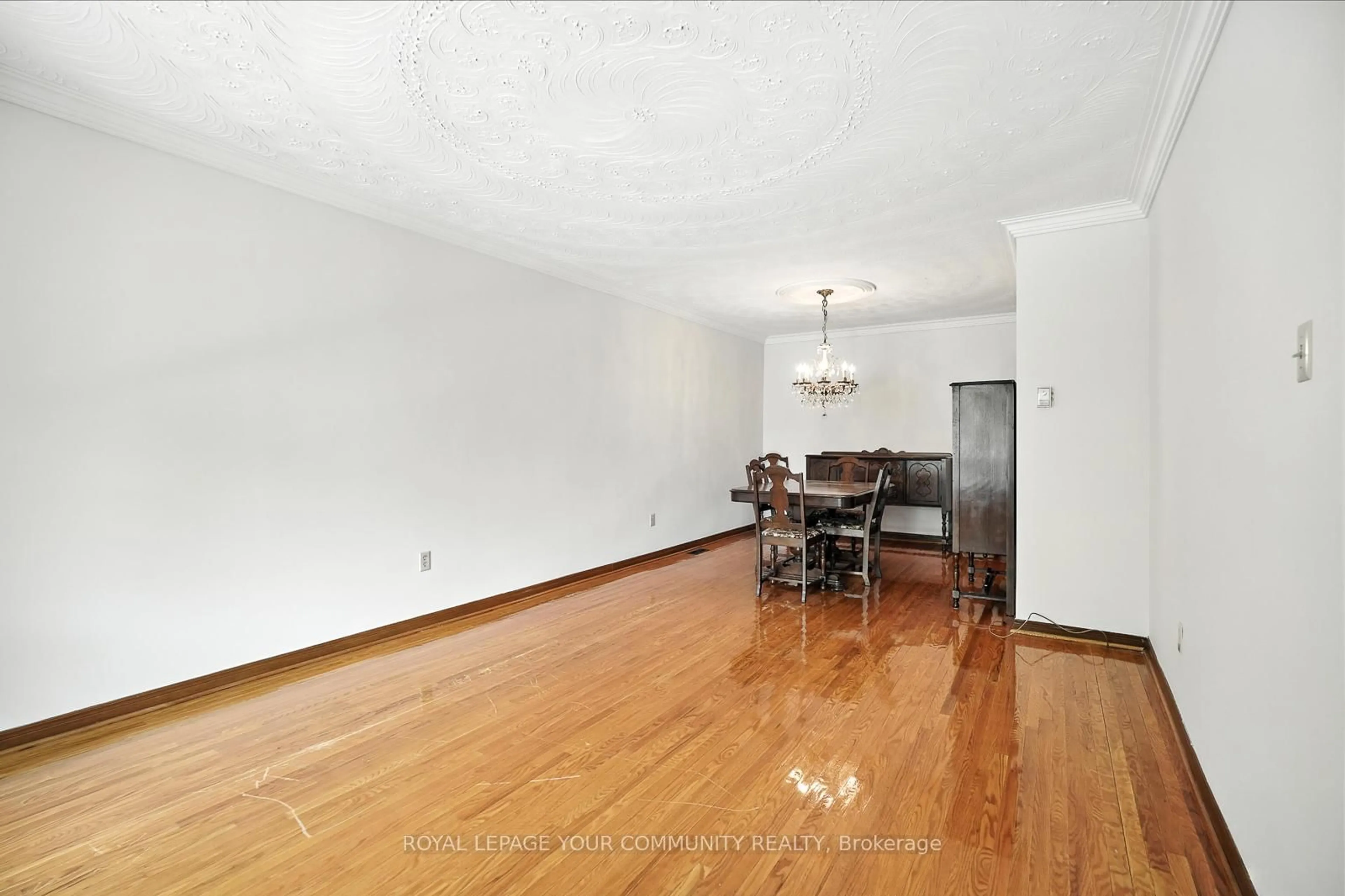 A pic of a room for 72 Fred Bland Cres, Toronto Ontario M1J 3L8