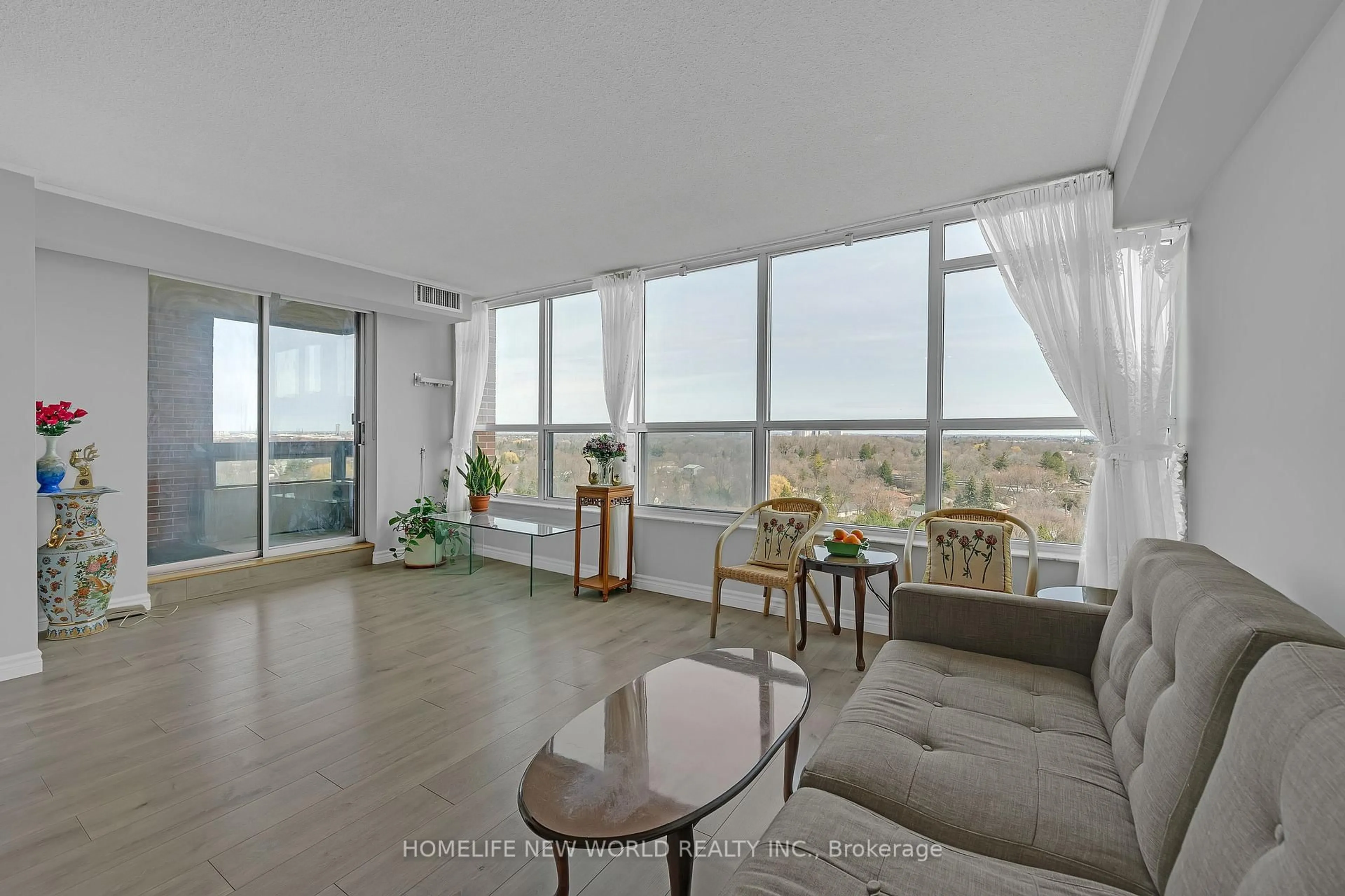 Living room with furniture, unknown for 2365 Kennedy Rd #1612, Toronto Ontario M1T 3S6