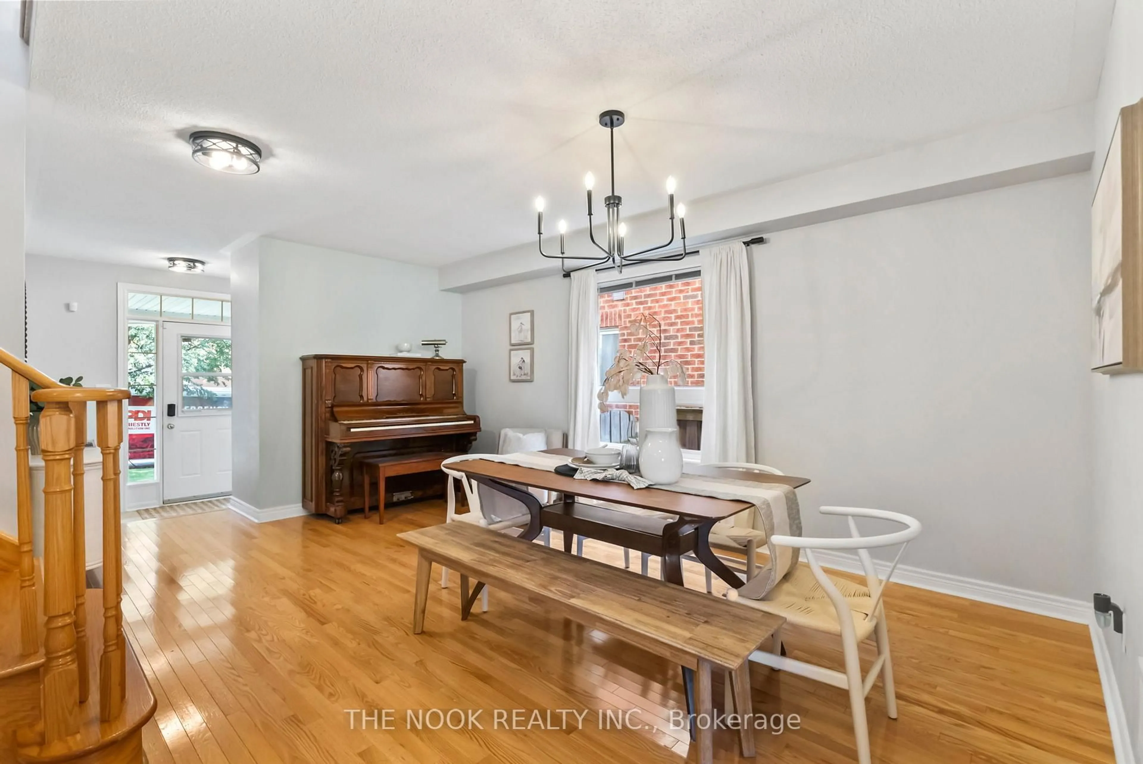 Dining room, unknown for 57 DUNWELL Cres, Ajax Ontario L1T 0A7