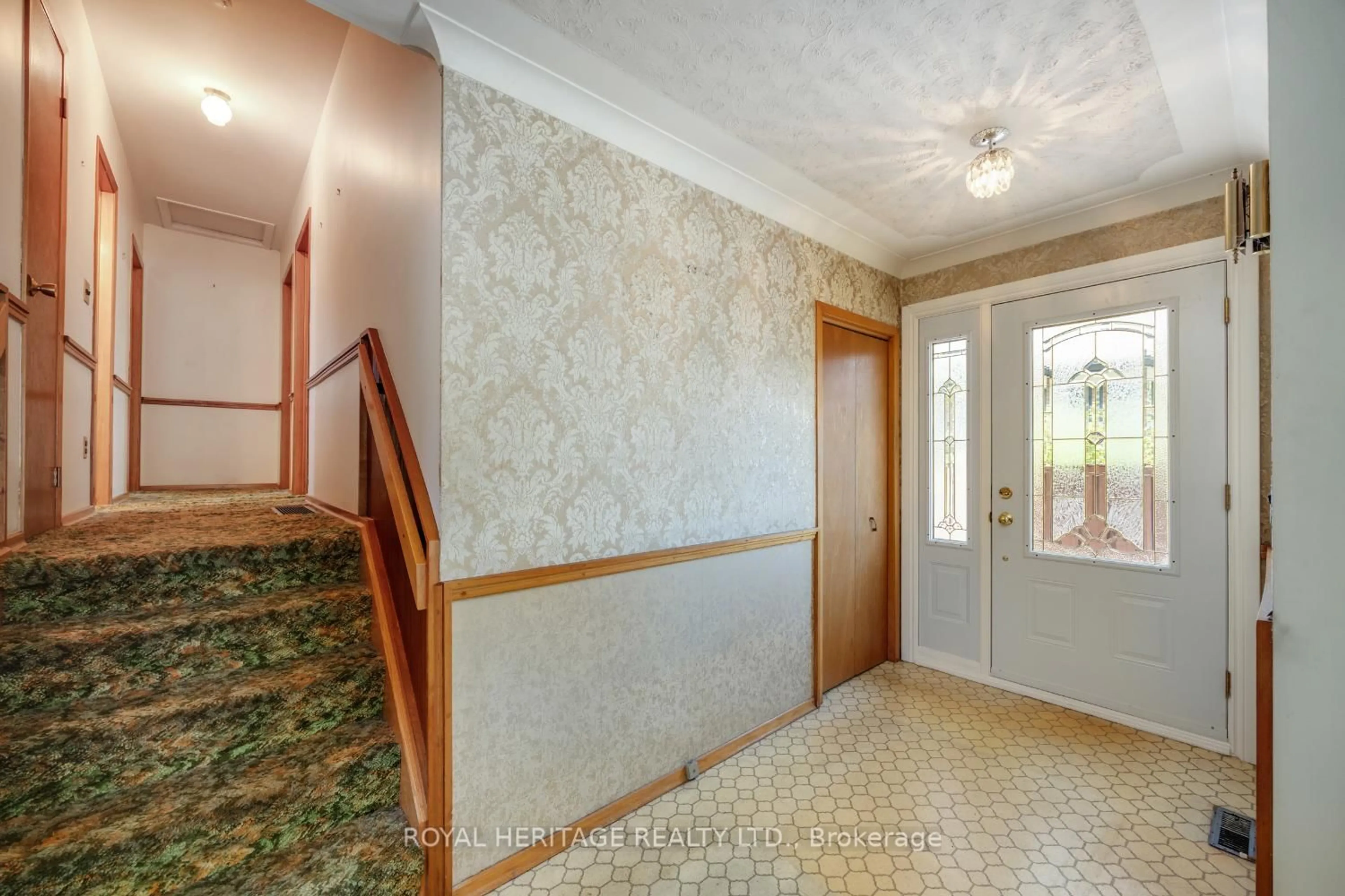 Unknown for 503 Wilson Rd, Oshawa Ontario L1H 6E1
