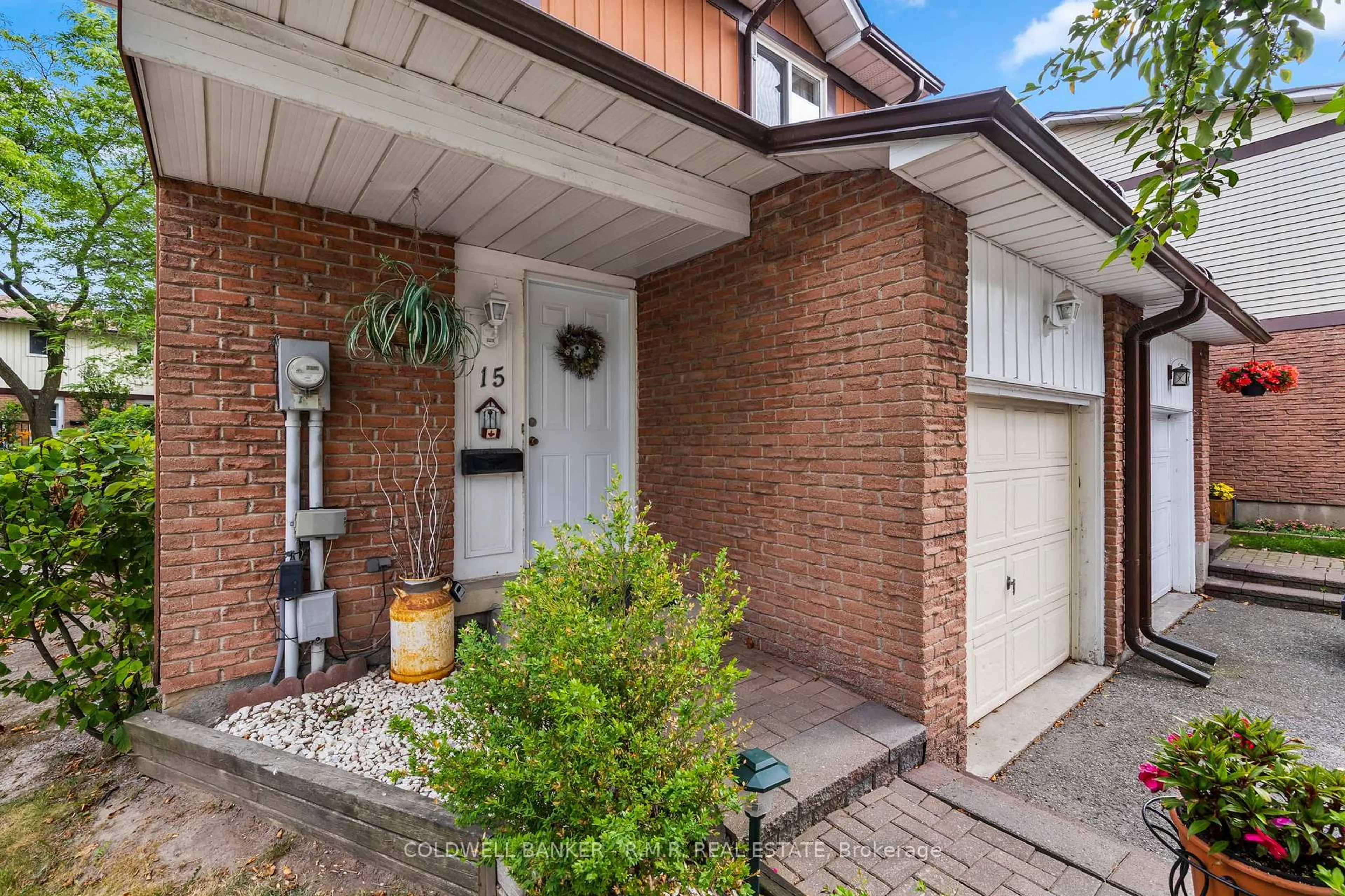 Home with brick exterior material, street for 540 Dorchester Dr #15, Oshawa Ontario L1J 6M5