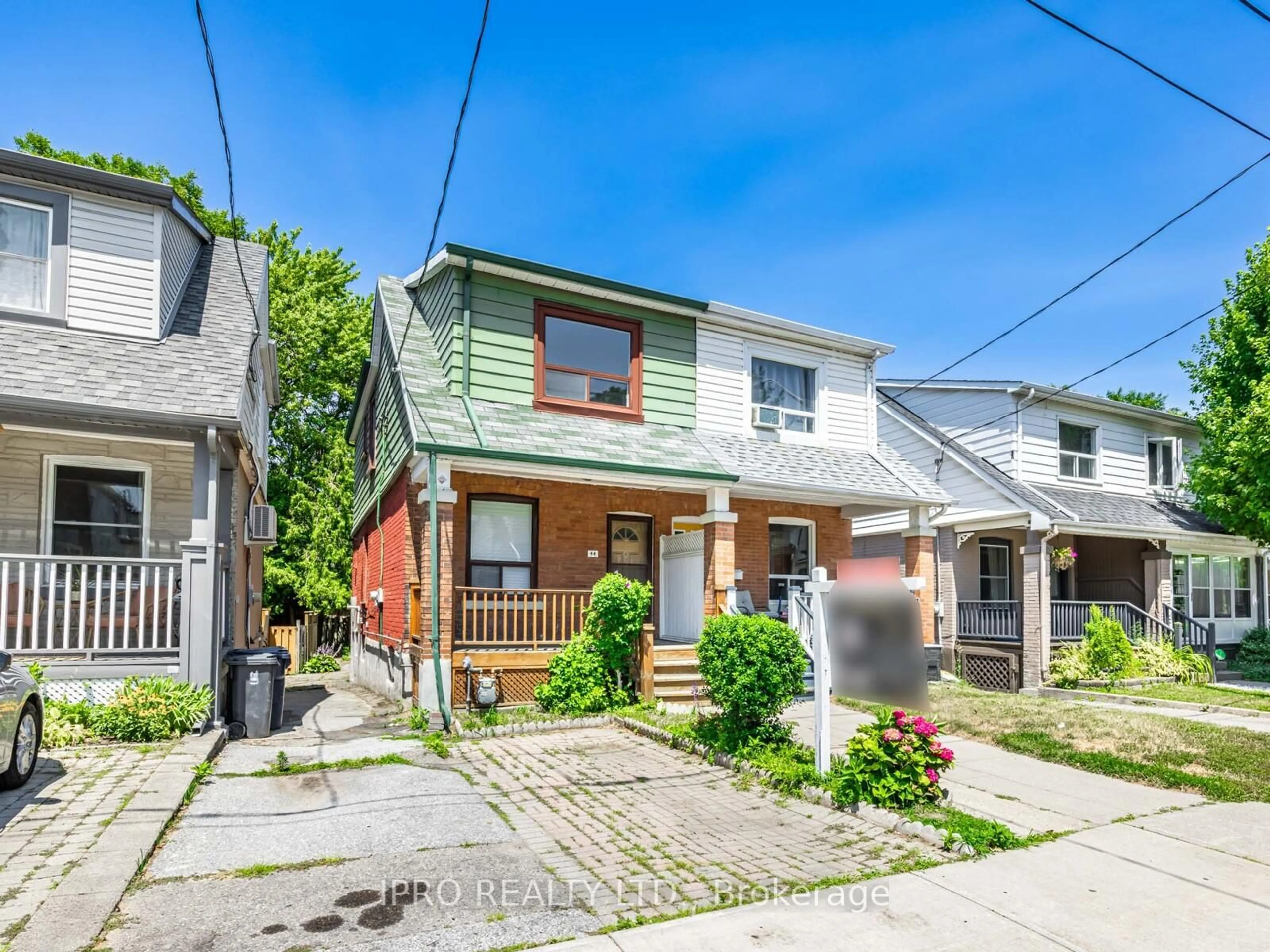 Unknown for 44 Queensdale Ave, Toronto Ontario M4J 1X9