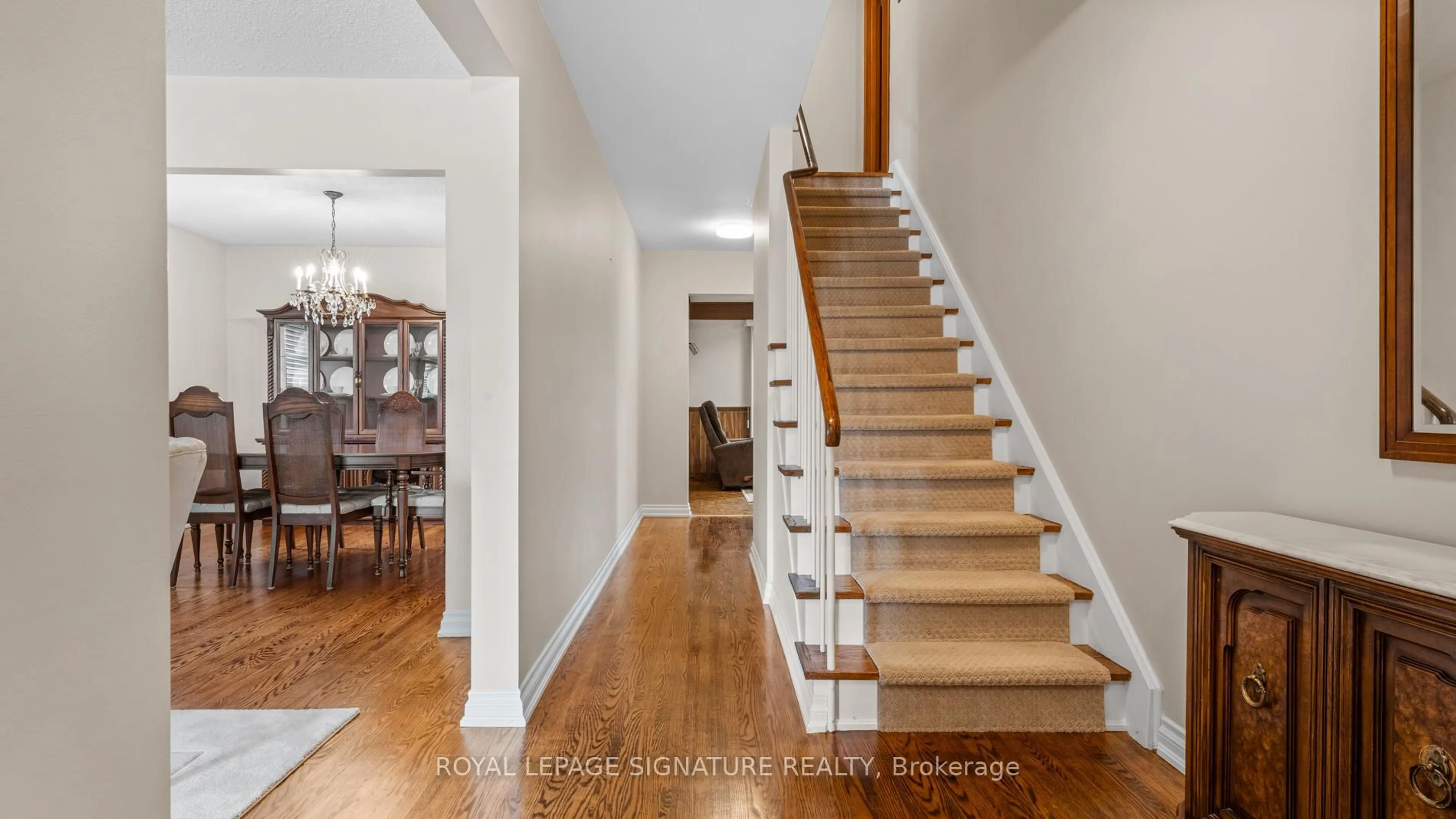 Unknown for 3 Hoseyhill Cres, Toronto Ontario M1S 2X3