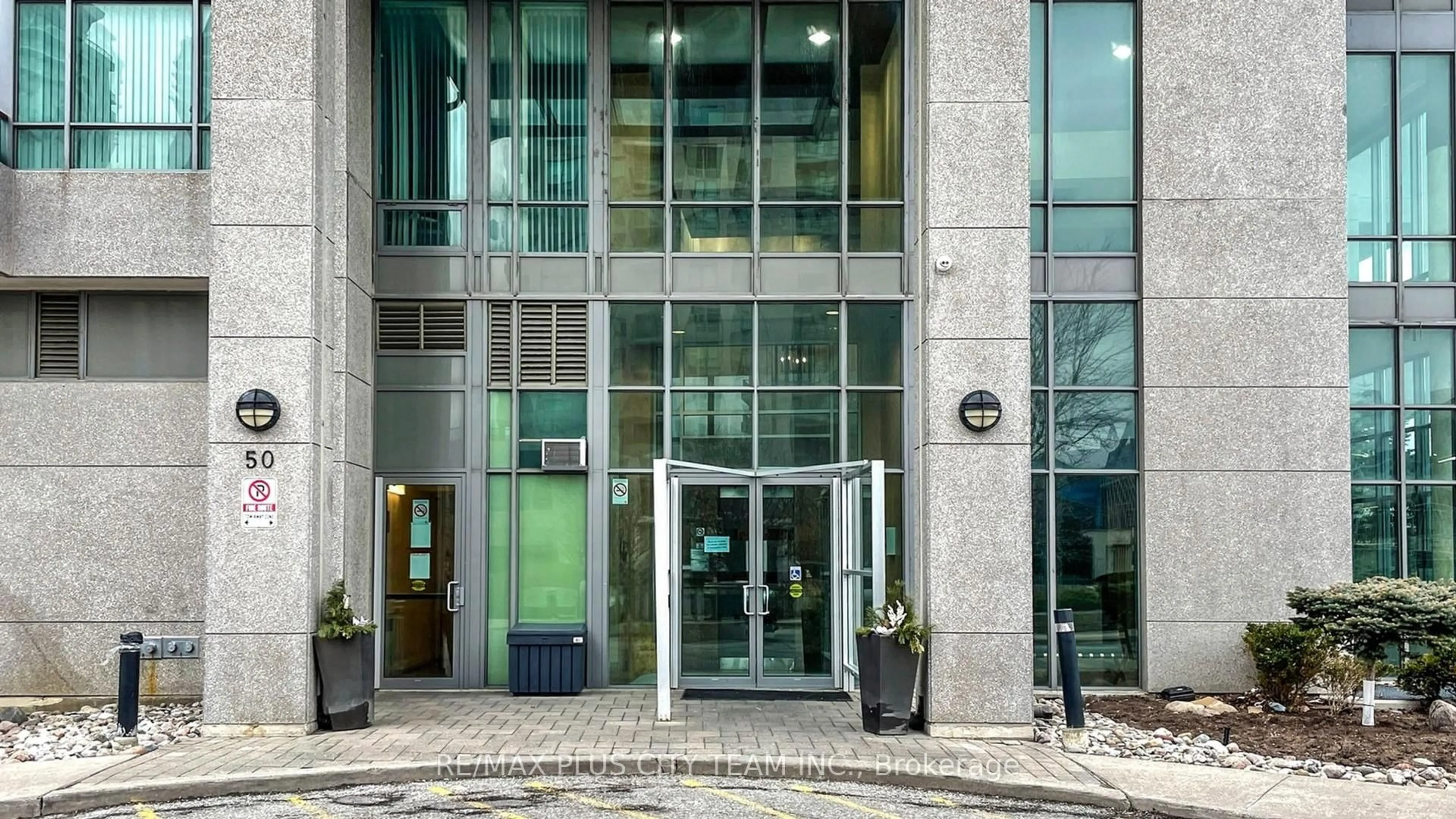 Indoor foyer for 50 Brian Harrison Way #310, Toronto Ontario M1P 5J4