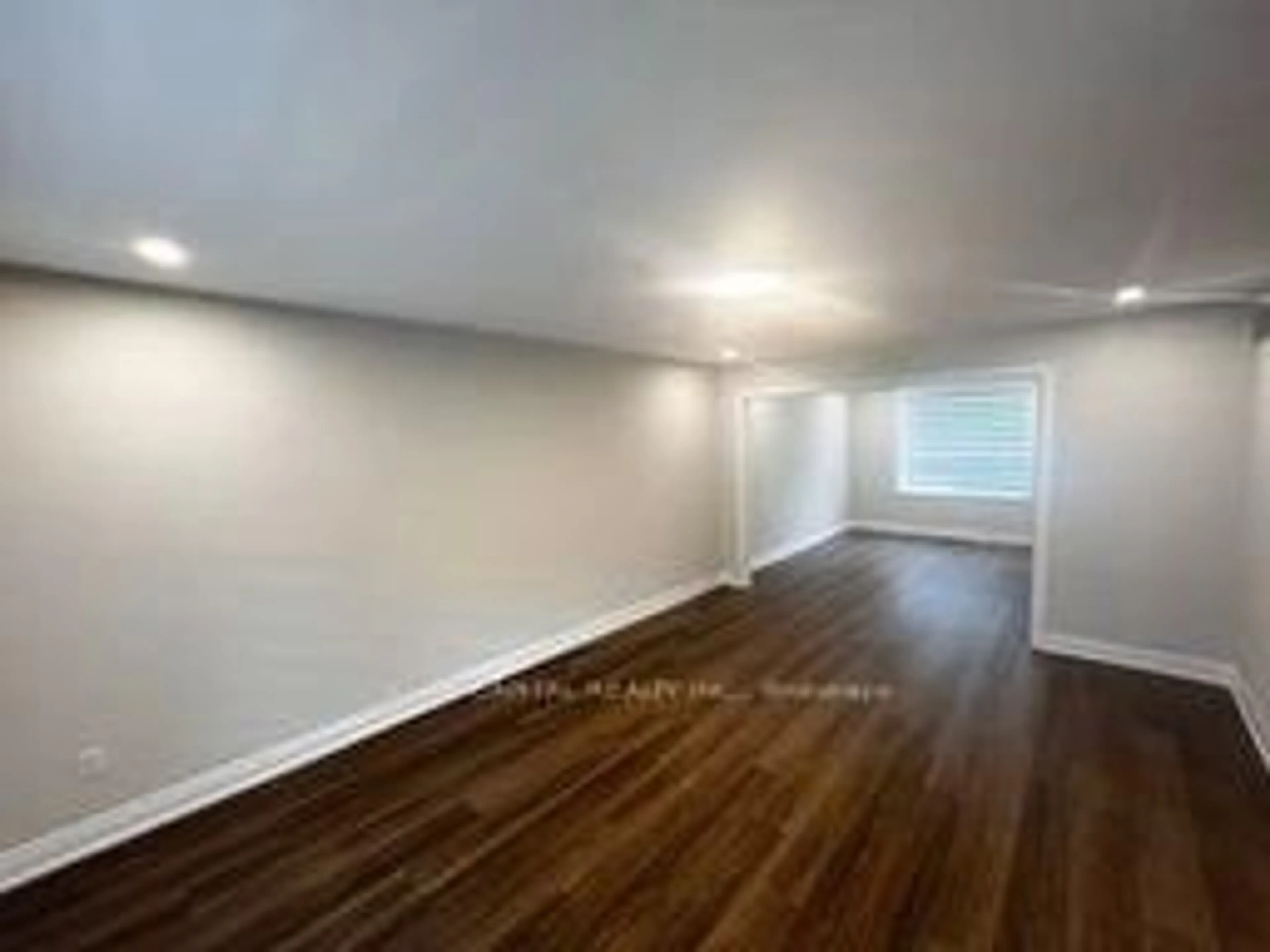 A pic of a room for 218 Chartland Blvd, Toronto Ontario M1S 2S5