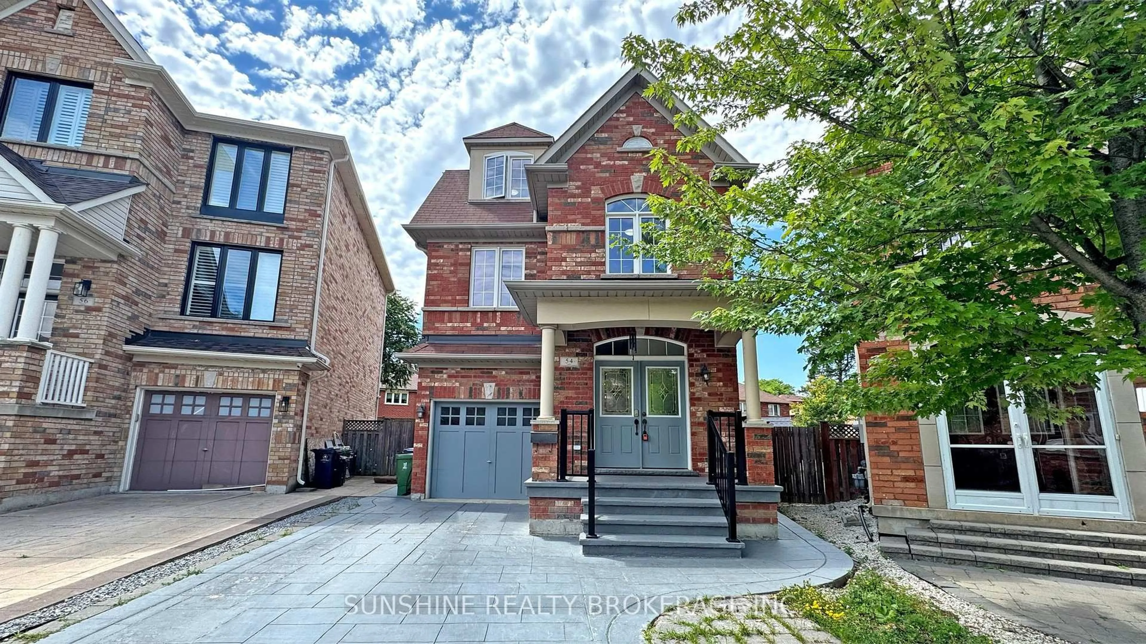 Home with brick exterior material, street for 54 Wyper Sq, Toronto Ontario M1S 0B3