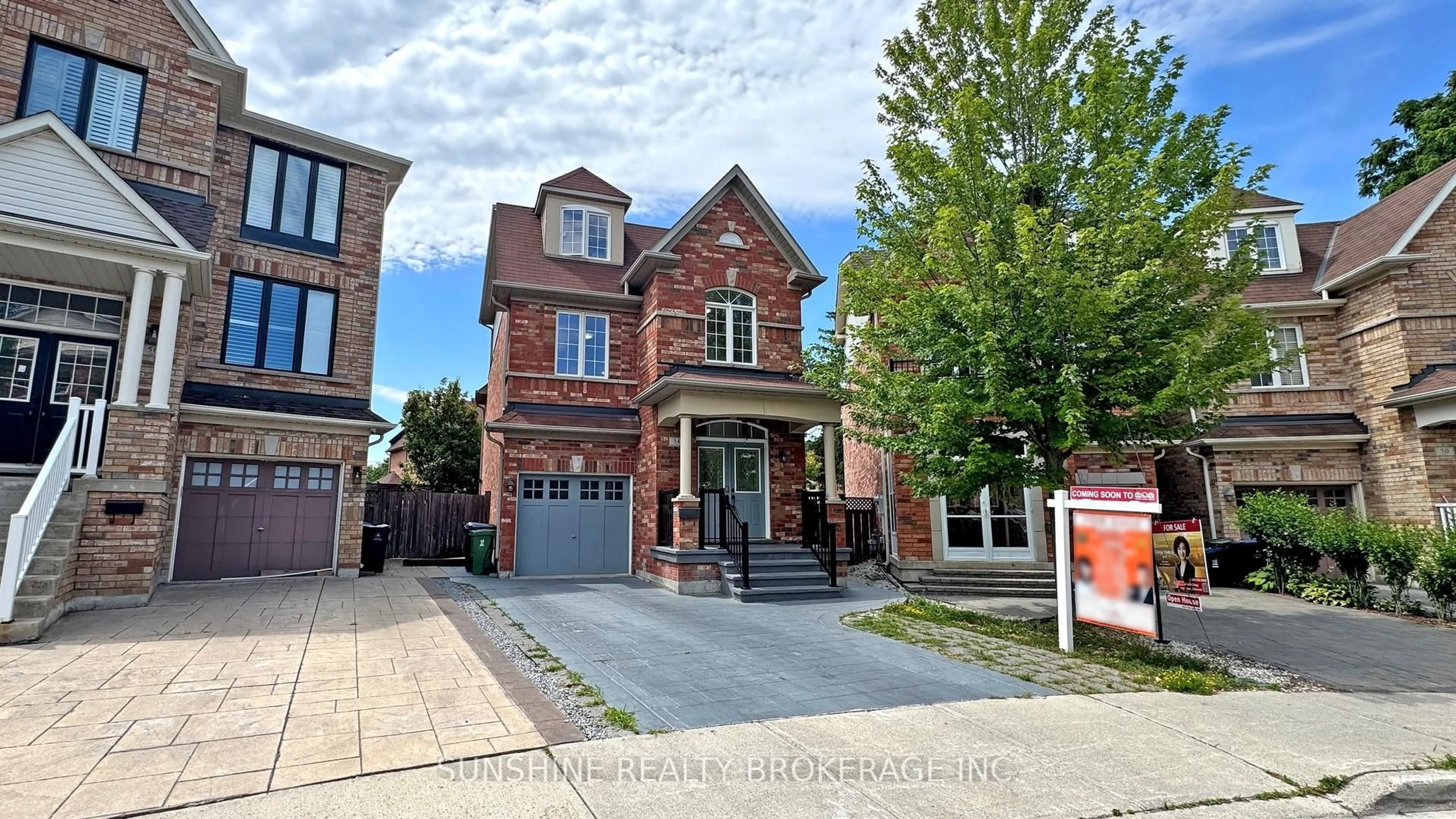 Home with brick exterior material, street for 54 Wyper Sq, Toronto Ontario M1S 0B3