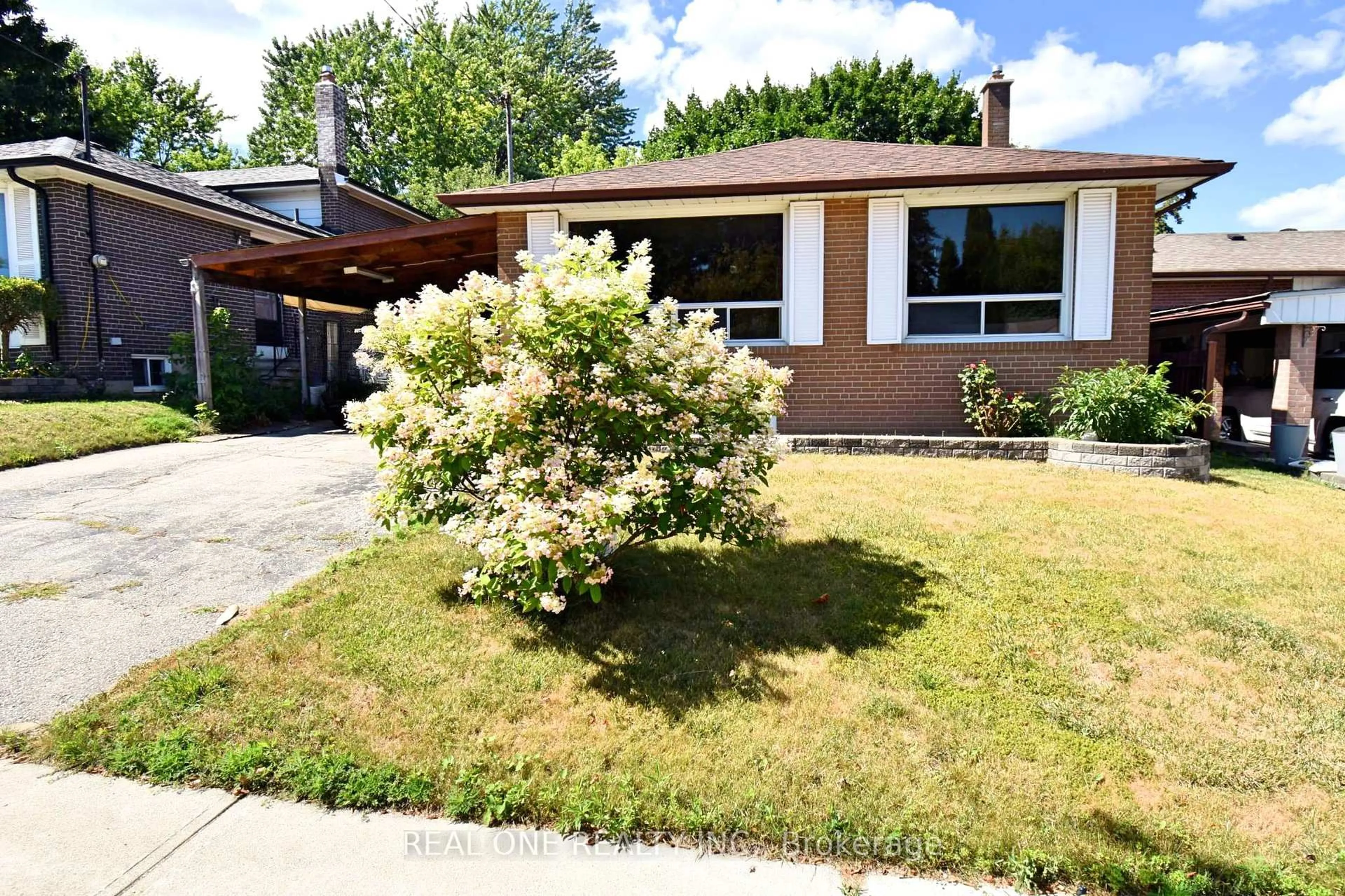 Unknown for 52 Greendowns Dr, Toronto Ontario M1M 2G7