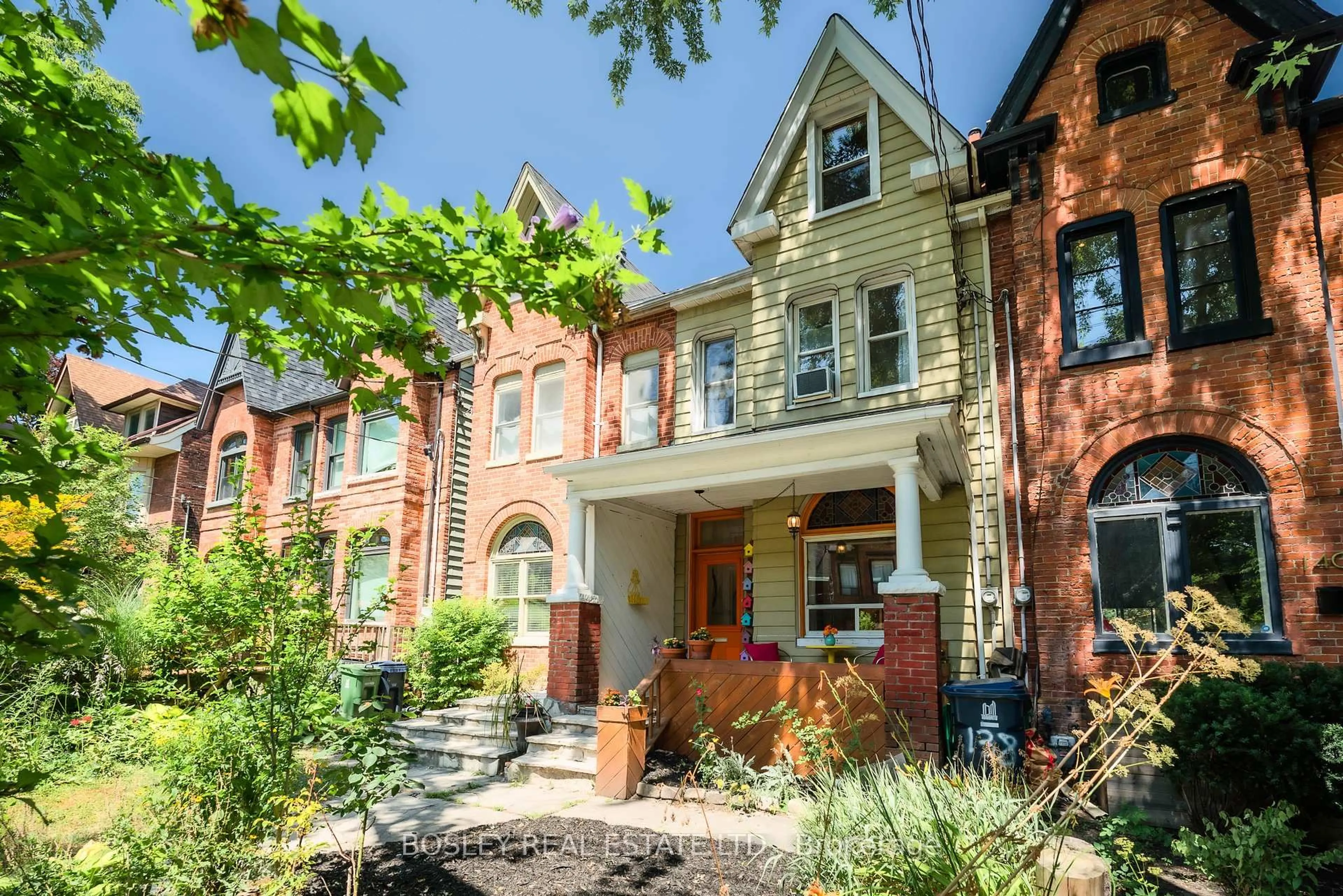 Home with brick exterior material, street for 138 First Ave, Toronto Ontario M4M 1X1