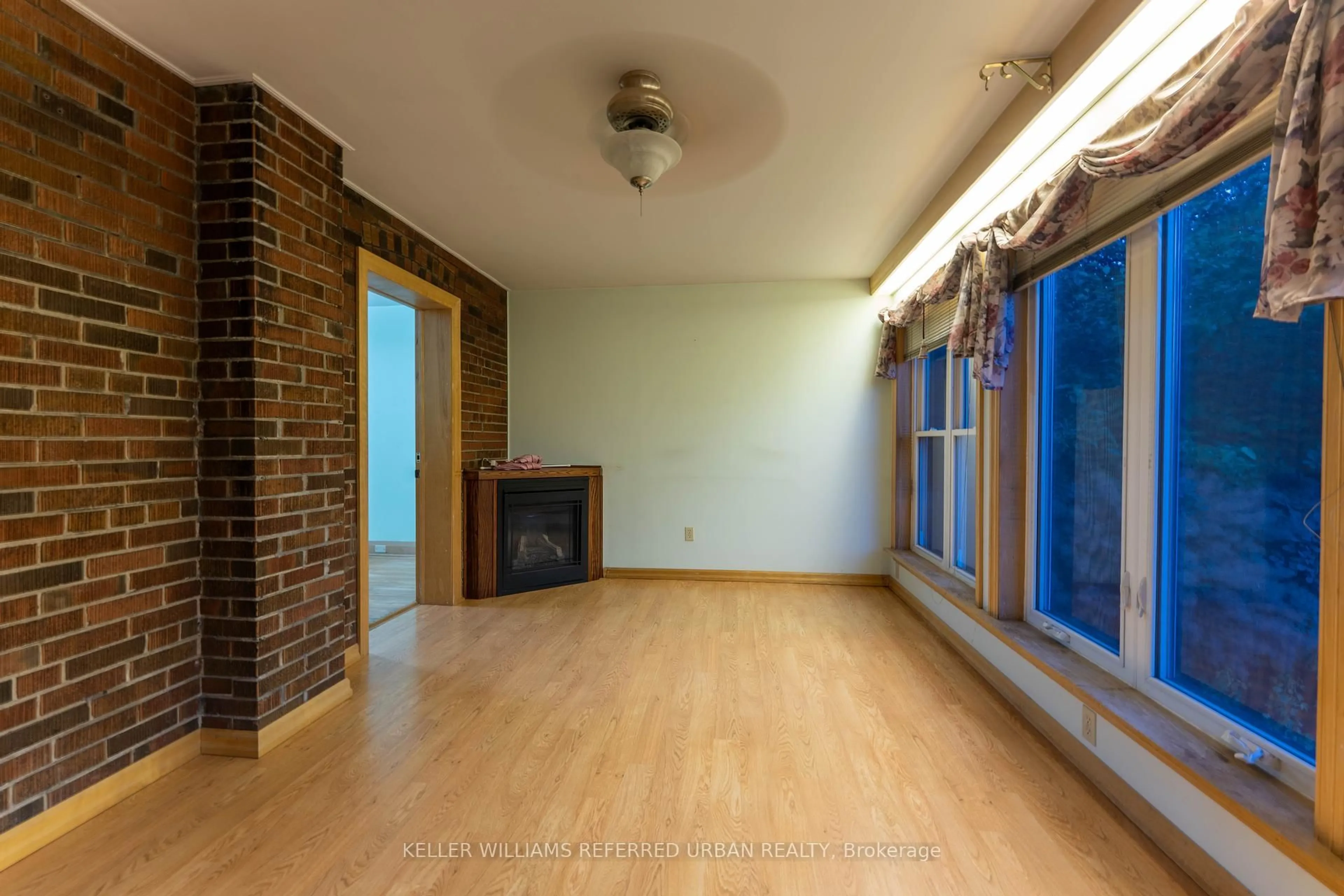 A pic of a room for 7 Davies Cres, Toronto Ontario M4J 2X4