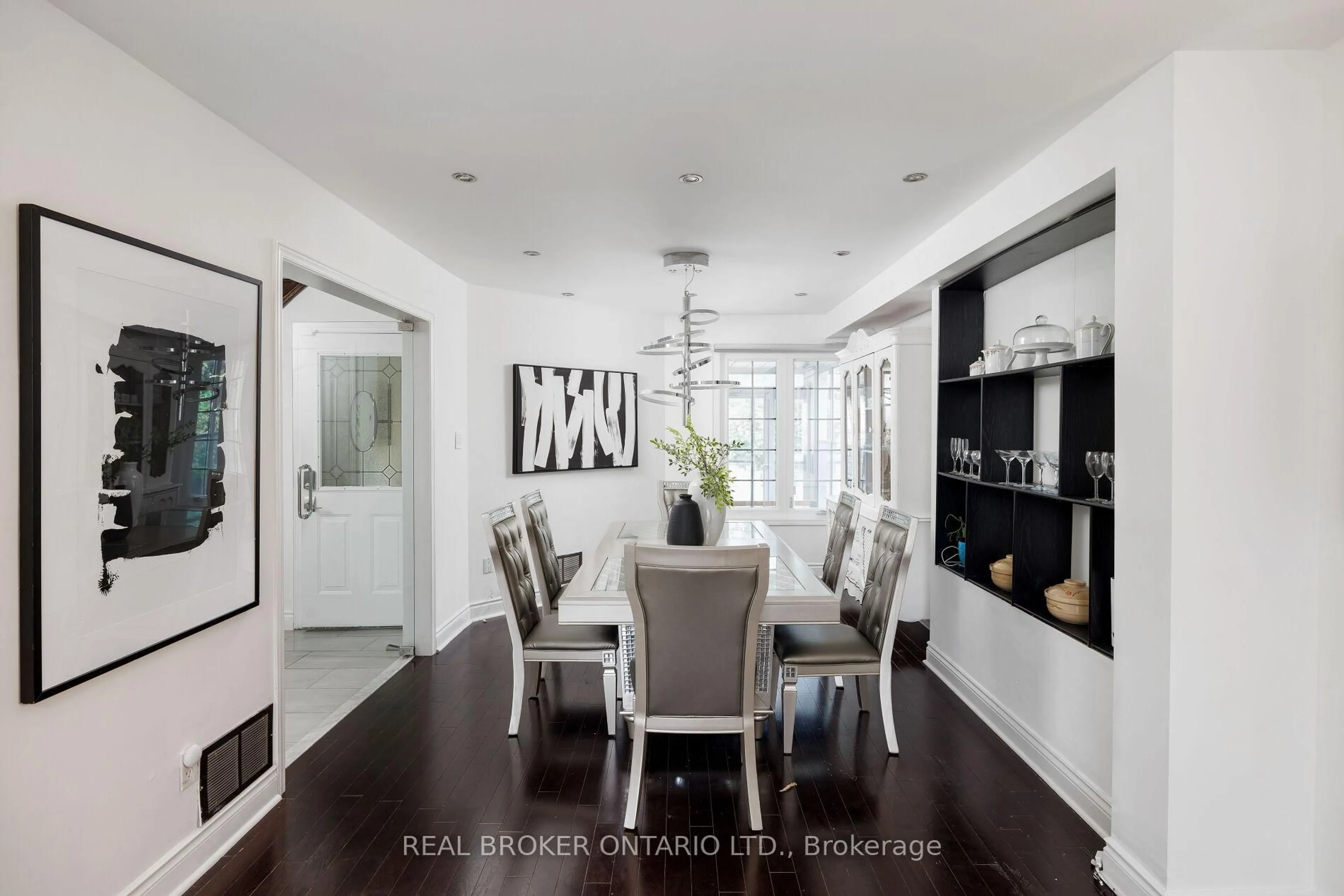 Dining room, unknown for 23 Misty Hills Tr, Toronto Ontario M1X 1S4