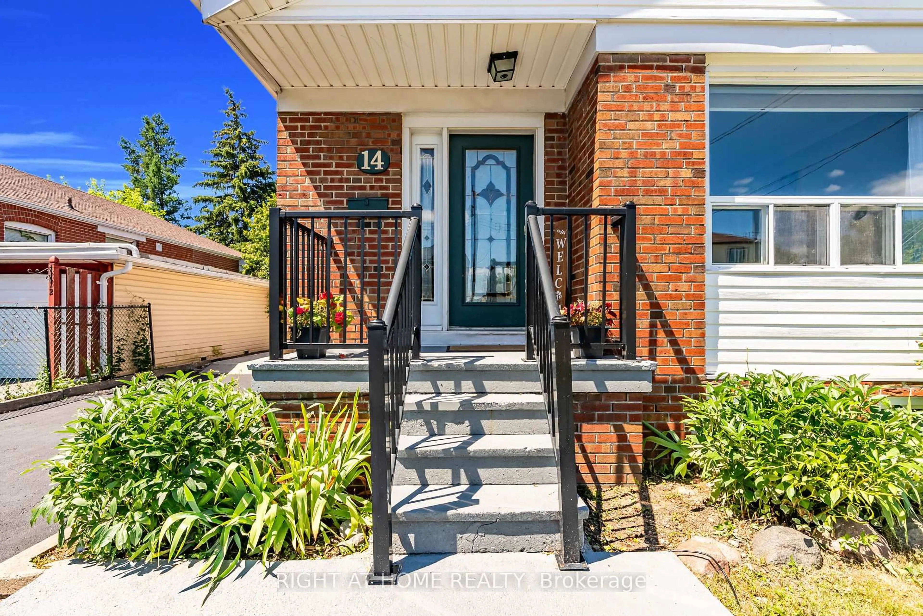 Unknown for 14 Frey Cres, Toronto Ontario M1R 2C4