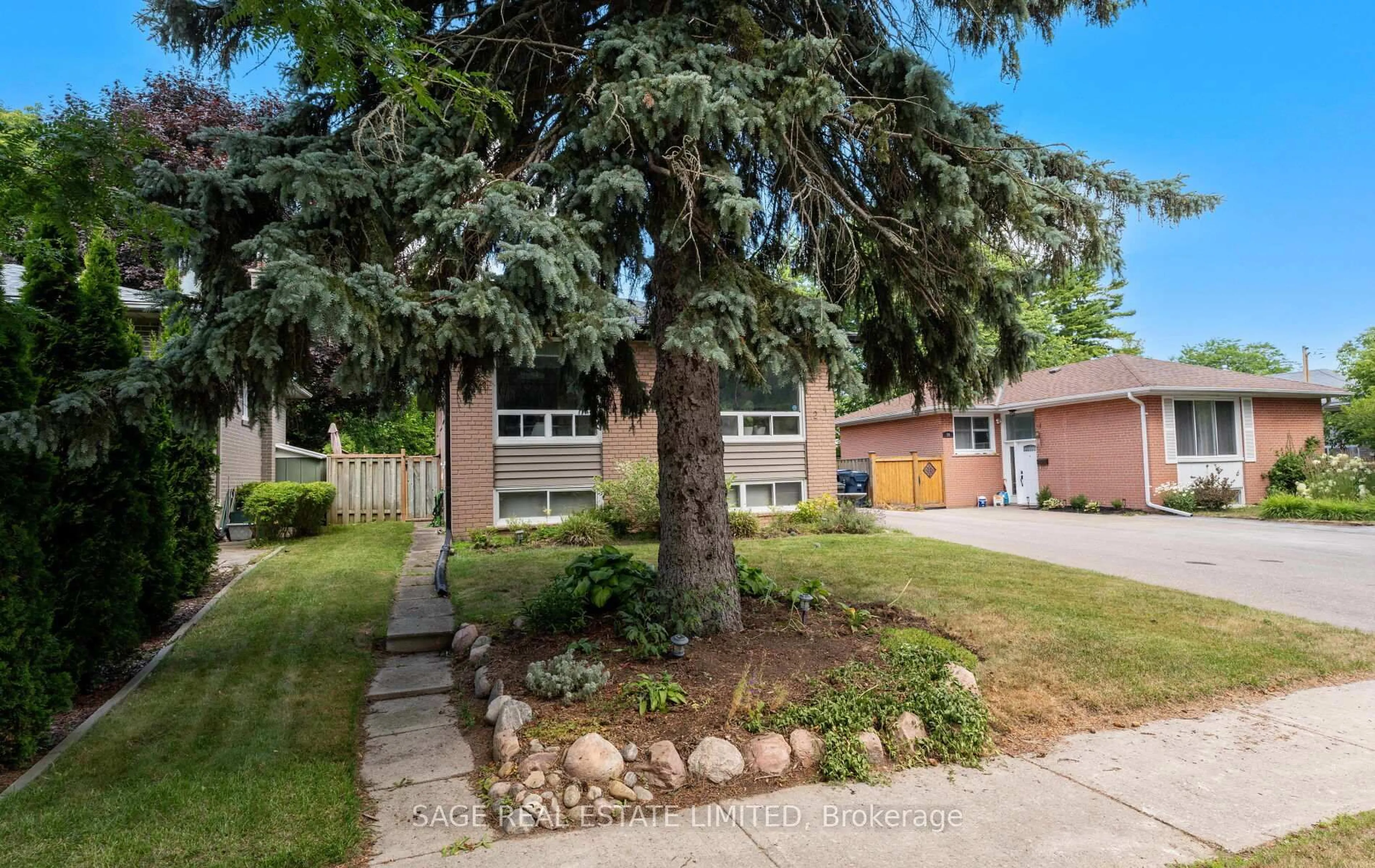 Unknown for 24 Woodgrove Dr, Toronto Ontario M1E 3J8
