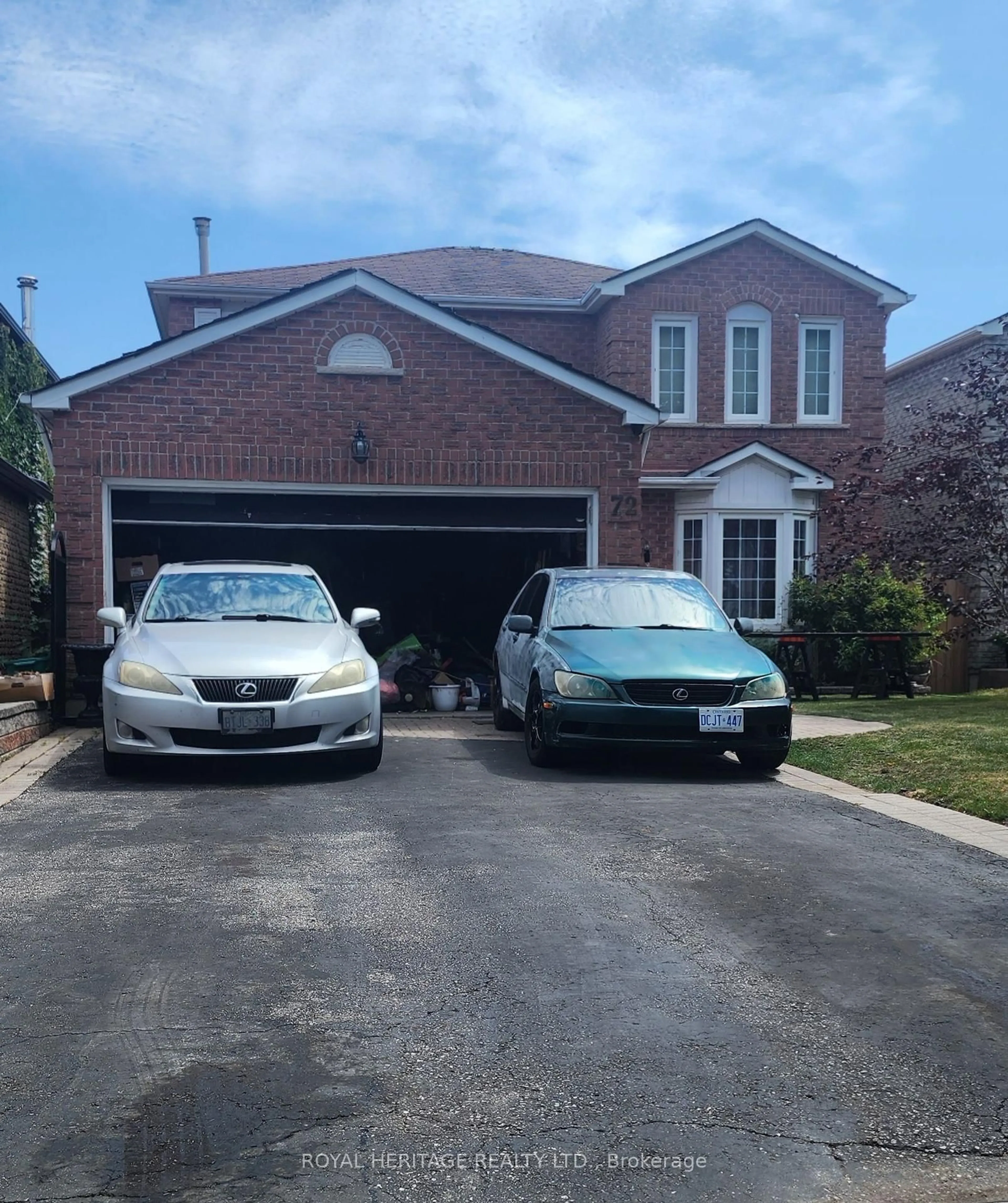 Indoor garage for 72 Marshall Cres, Ajax Ontario L1T 2N8