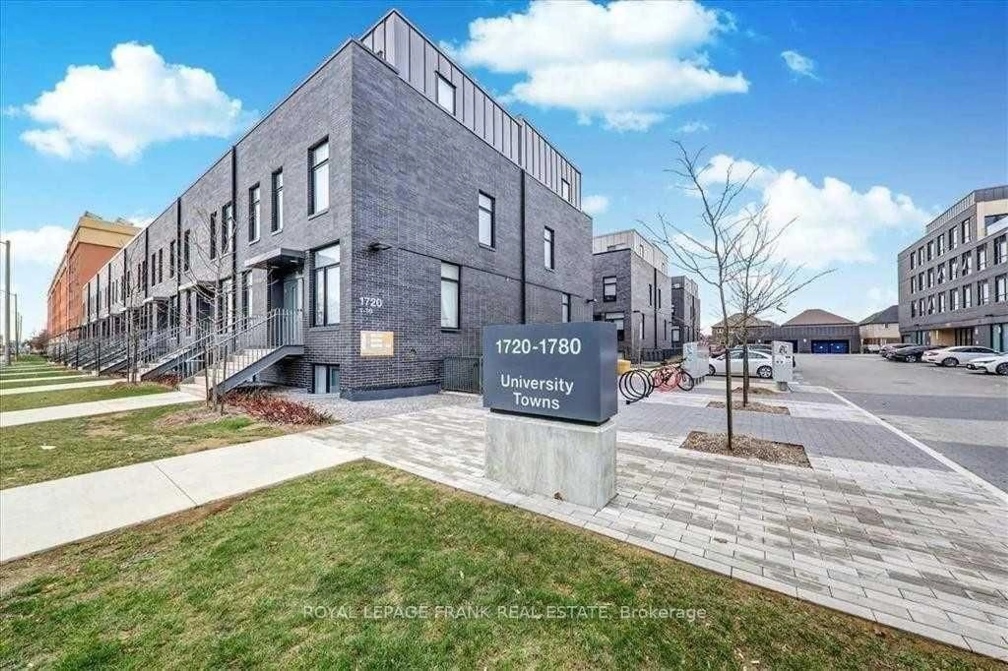 A pic from outside/outdoor area/front of a property/back of a property/a pic from drone, building for 1720 Simcoe St #8, Oshawa Ontario L1G 4X9