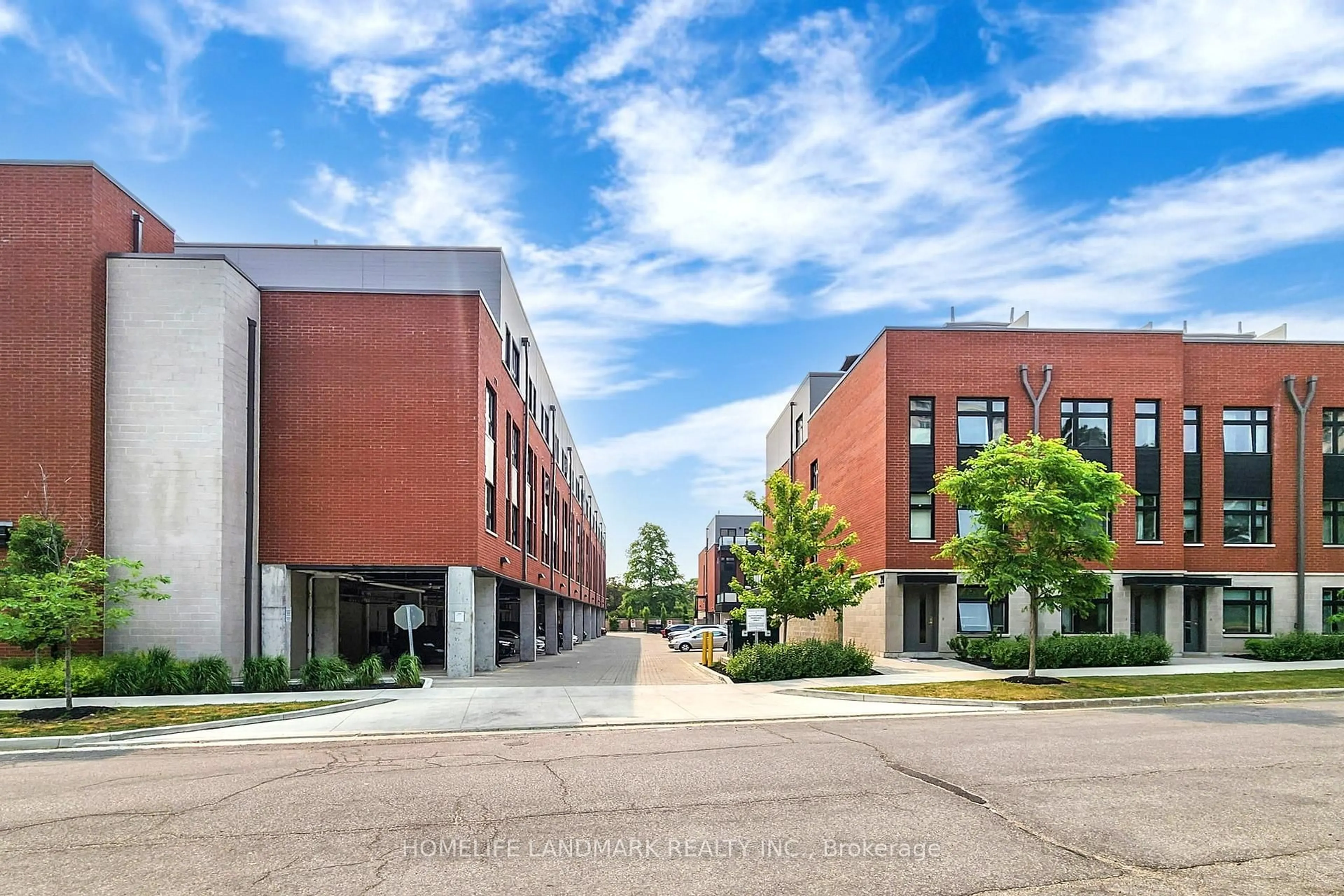 Patio, street for 2100 Bridletowne Circ #303, Toronto Ontario M1W 2L1