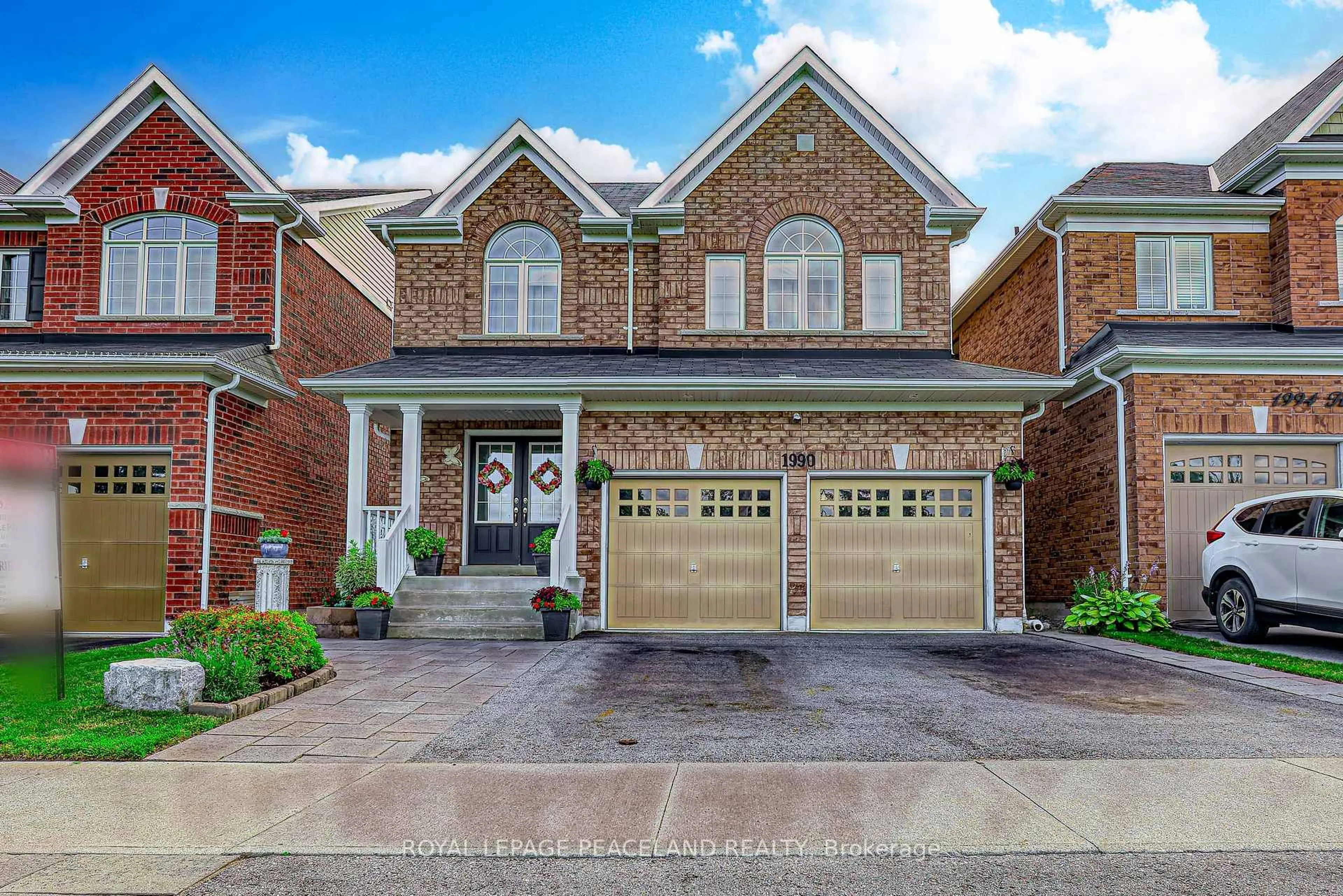 Home with brick exterior material, street for 1990 Hunking Dr, Oshawa Ontario L1K 0V1