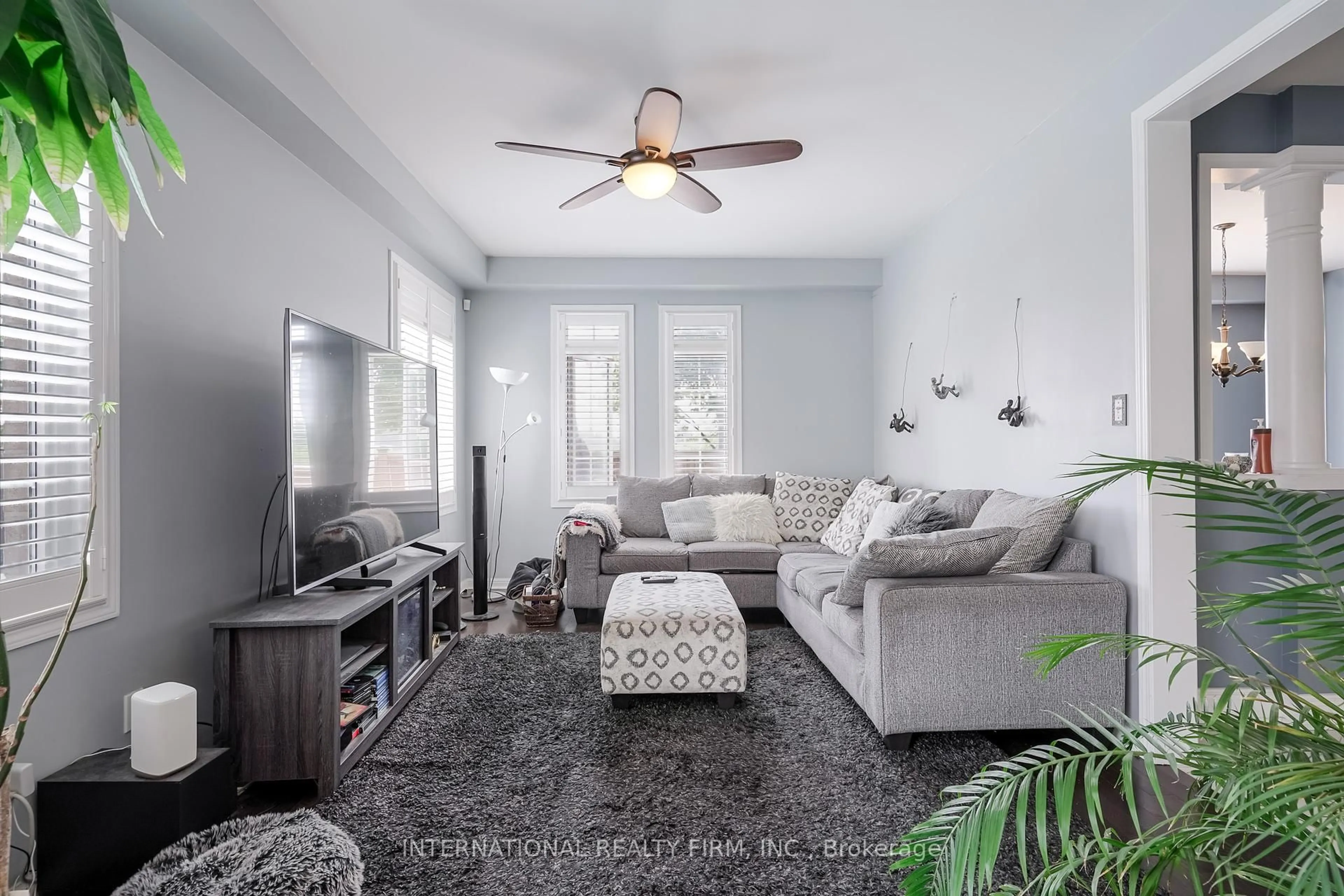 Living room with furniture, unknown for 60 KENNETH COLE Dr, Clarington Ontario L1C 0P3