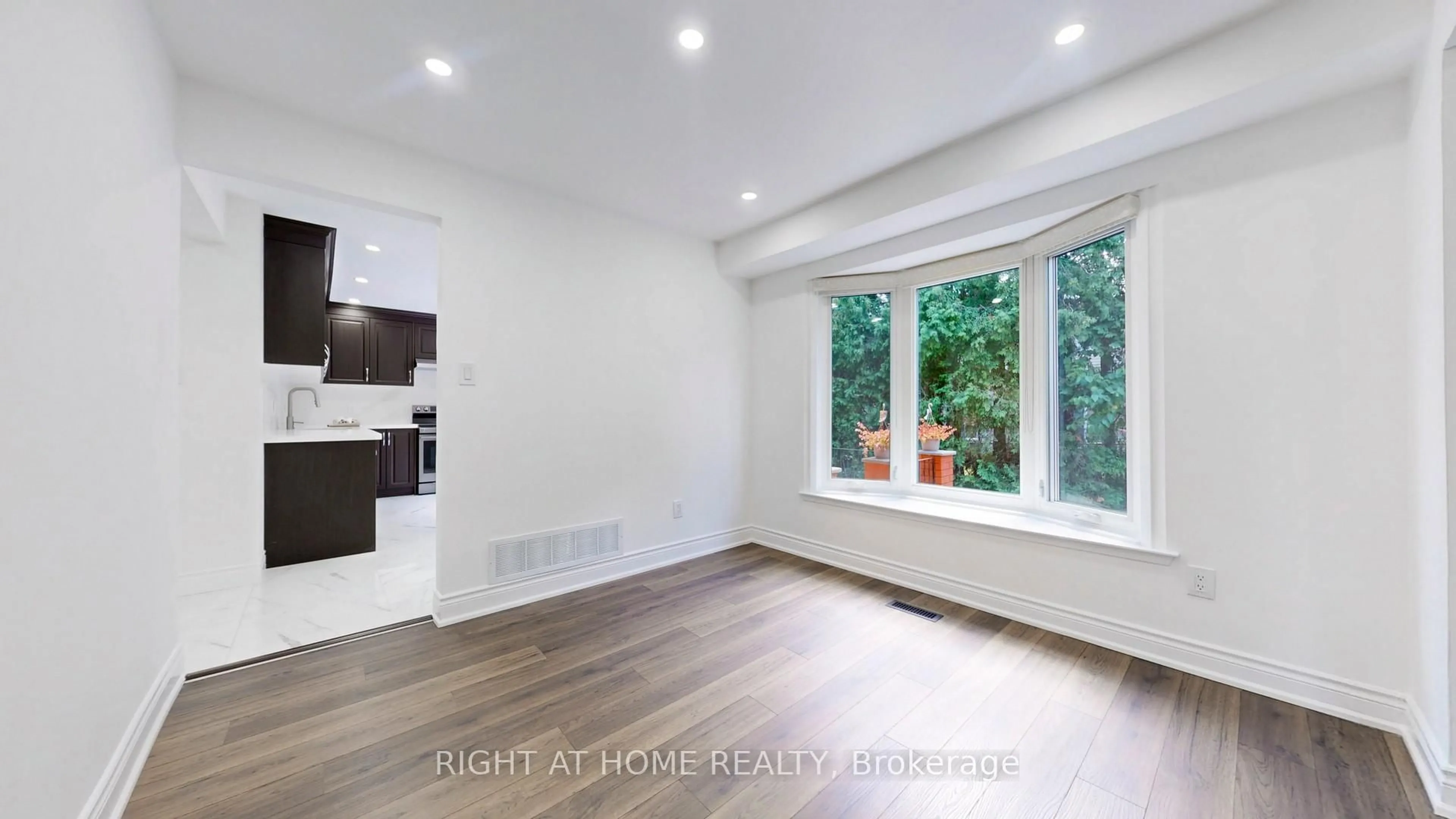 A pic of a room for 21 Lucania Pl, Toronto Ontario M1W 3V3