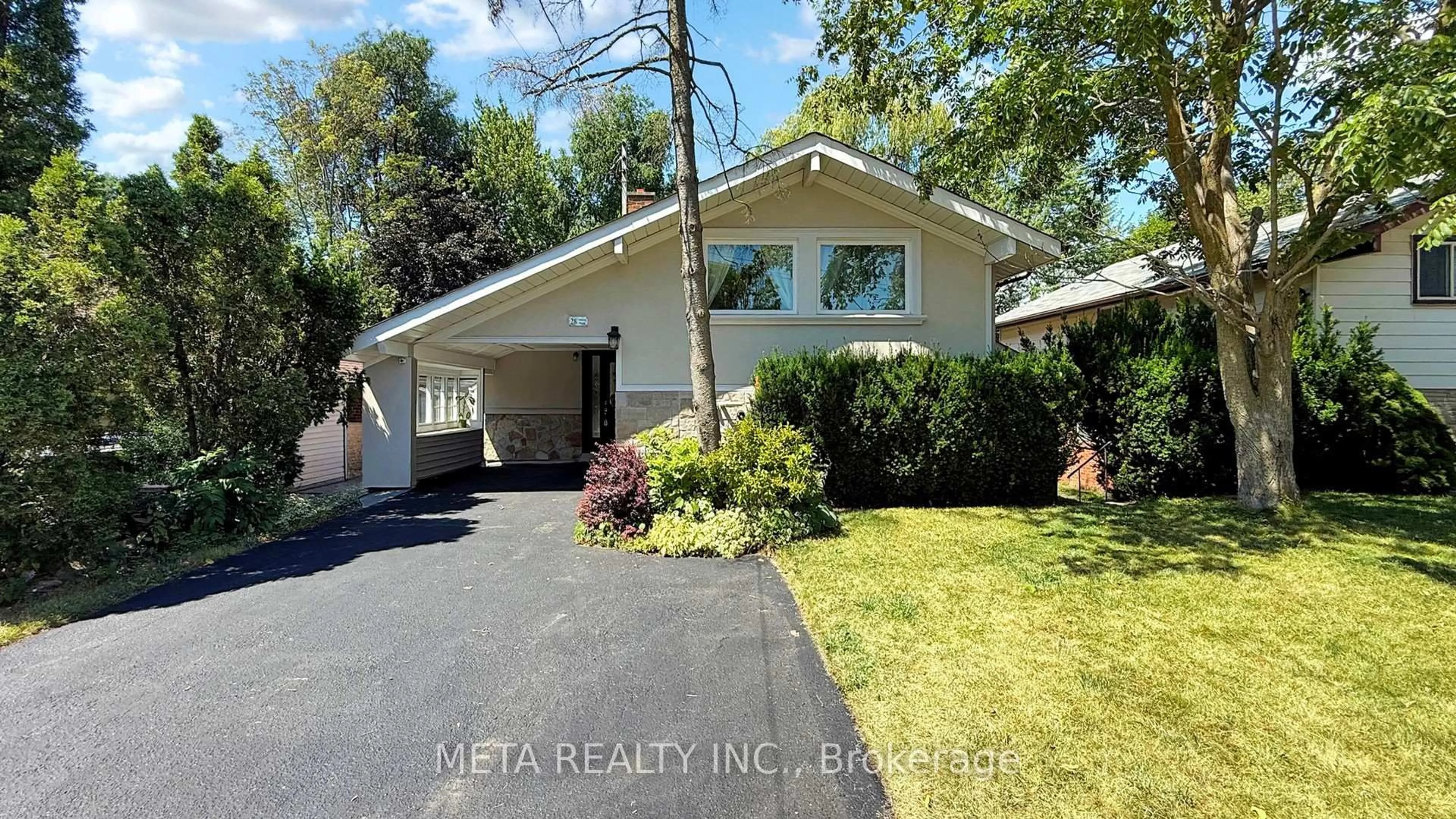 Home with vinyl exterior material, street for 28 Orton Park Rd, Toronto Ontario M1G 3G4