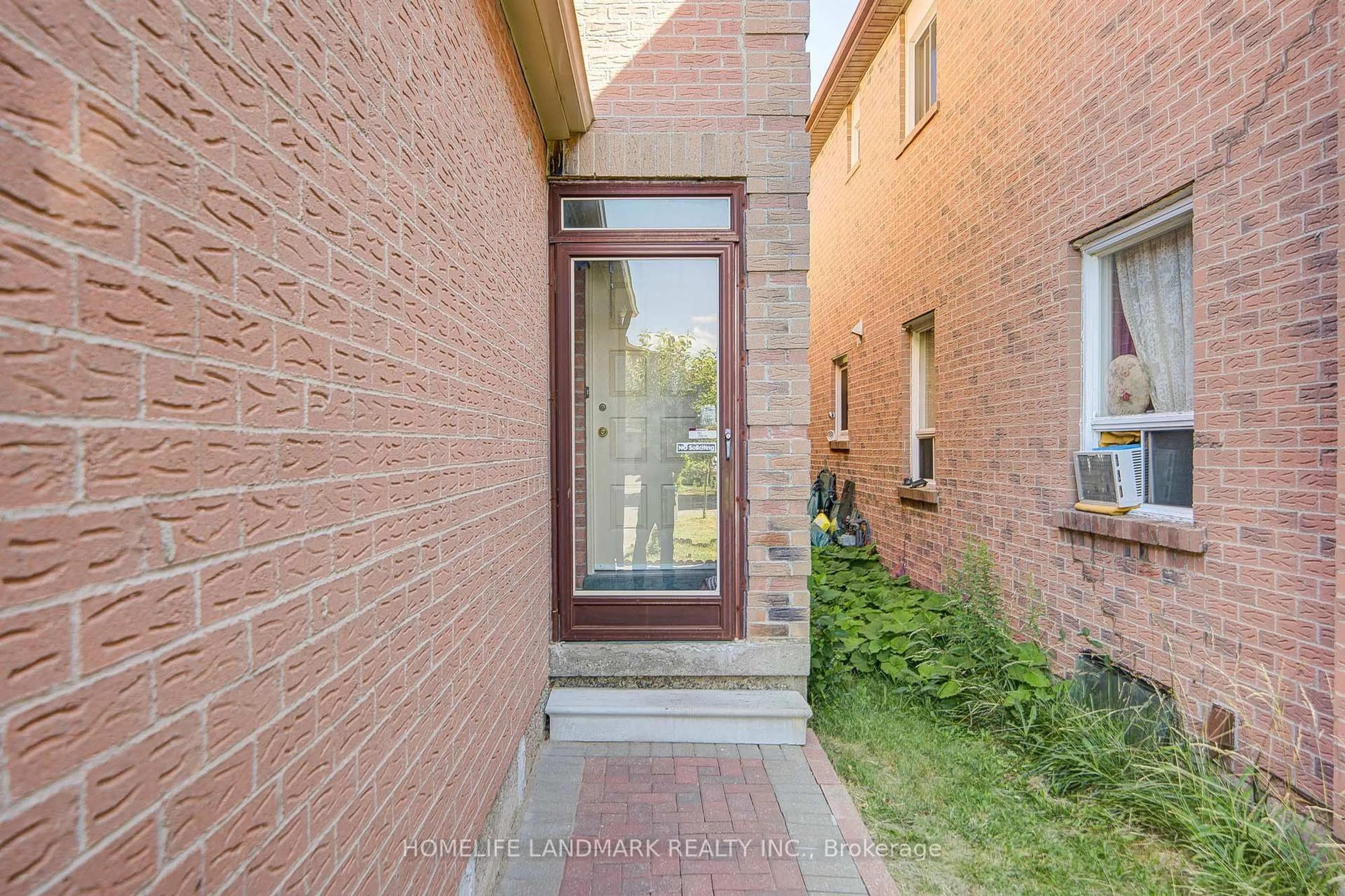 Home with brick exterior material, street for 177 Roxanne Cres, Toronto Ontario M1V 4G8