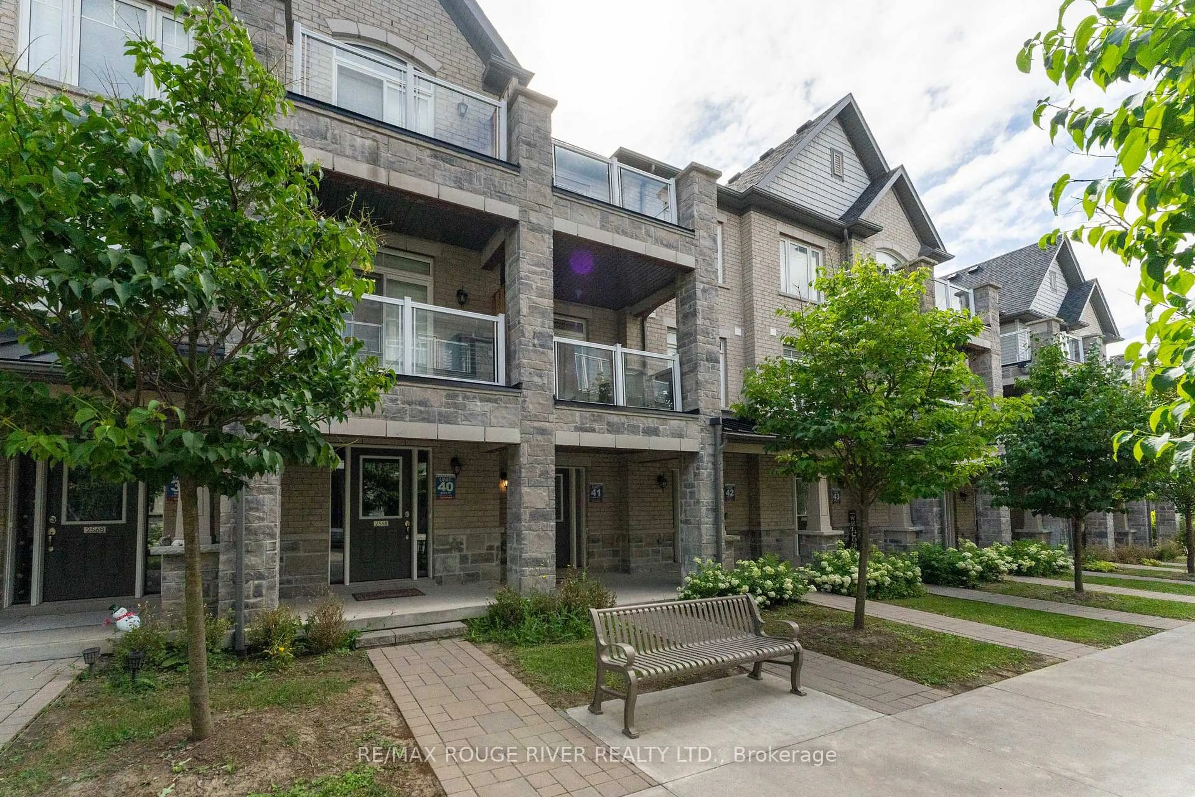 Patio, unknown for 2564 Ladyfern Crossing, Pickering Ontario L1X 0E6