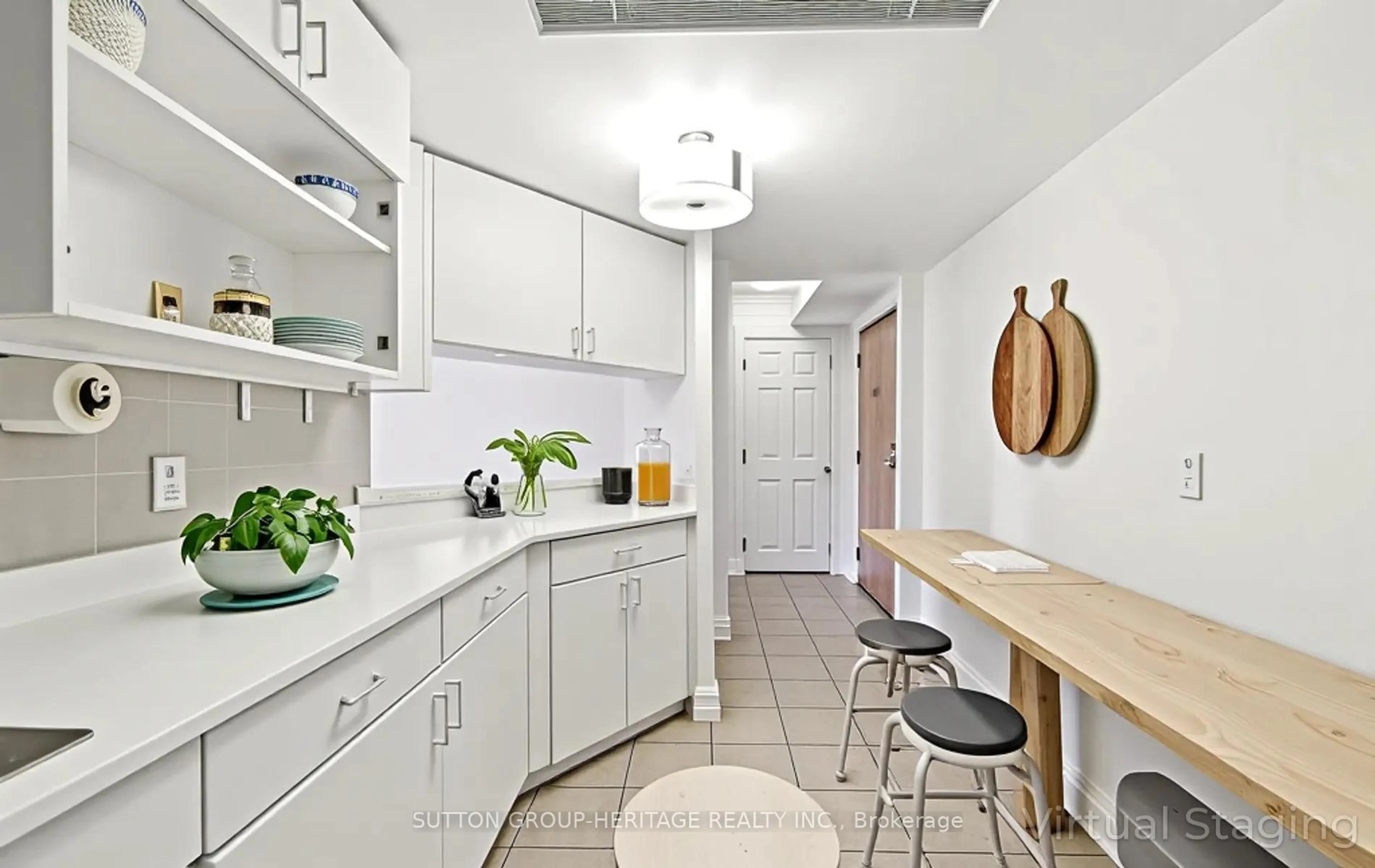 Unknown for 45 Cumberland Lane #311, Ajax Ontario L1S 7K3