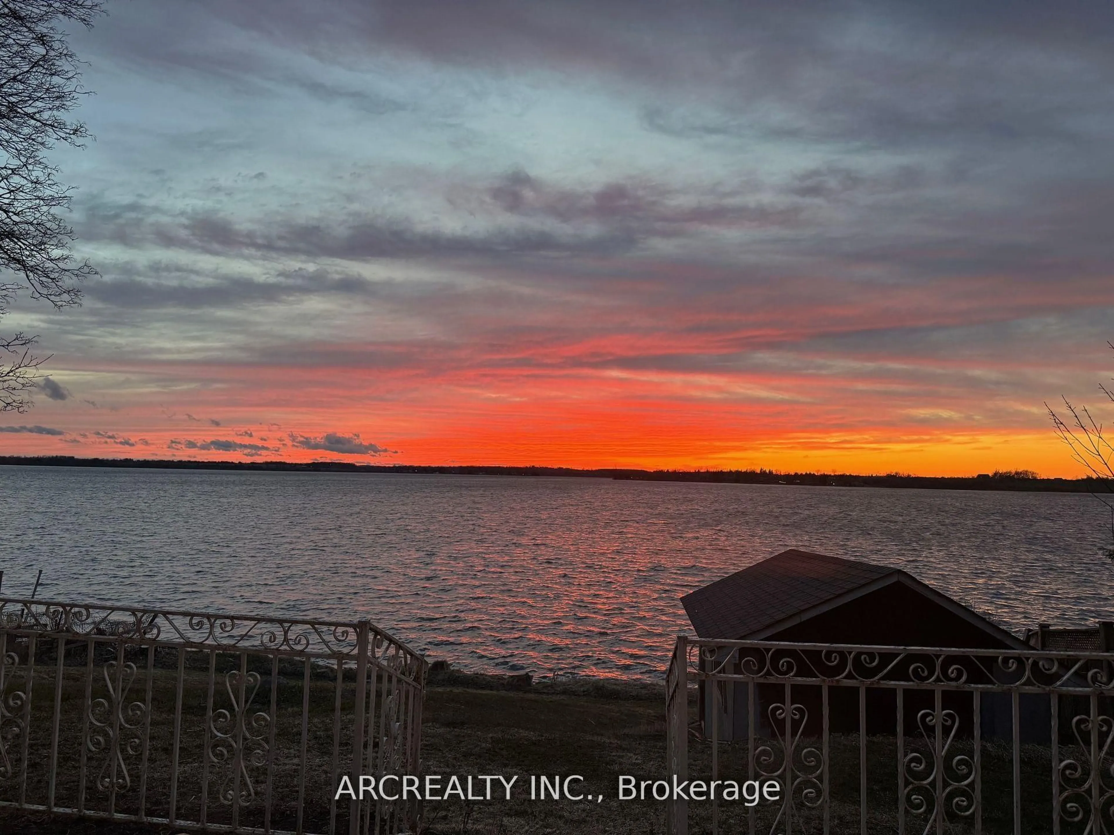 A pic from outside/outdoor area/front of a property/back of a property/a pic from drone, water/lake/river/ocean view for 420 Fralicks Beach Rd, Scugog Ontario L9L 1B6