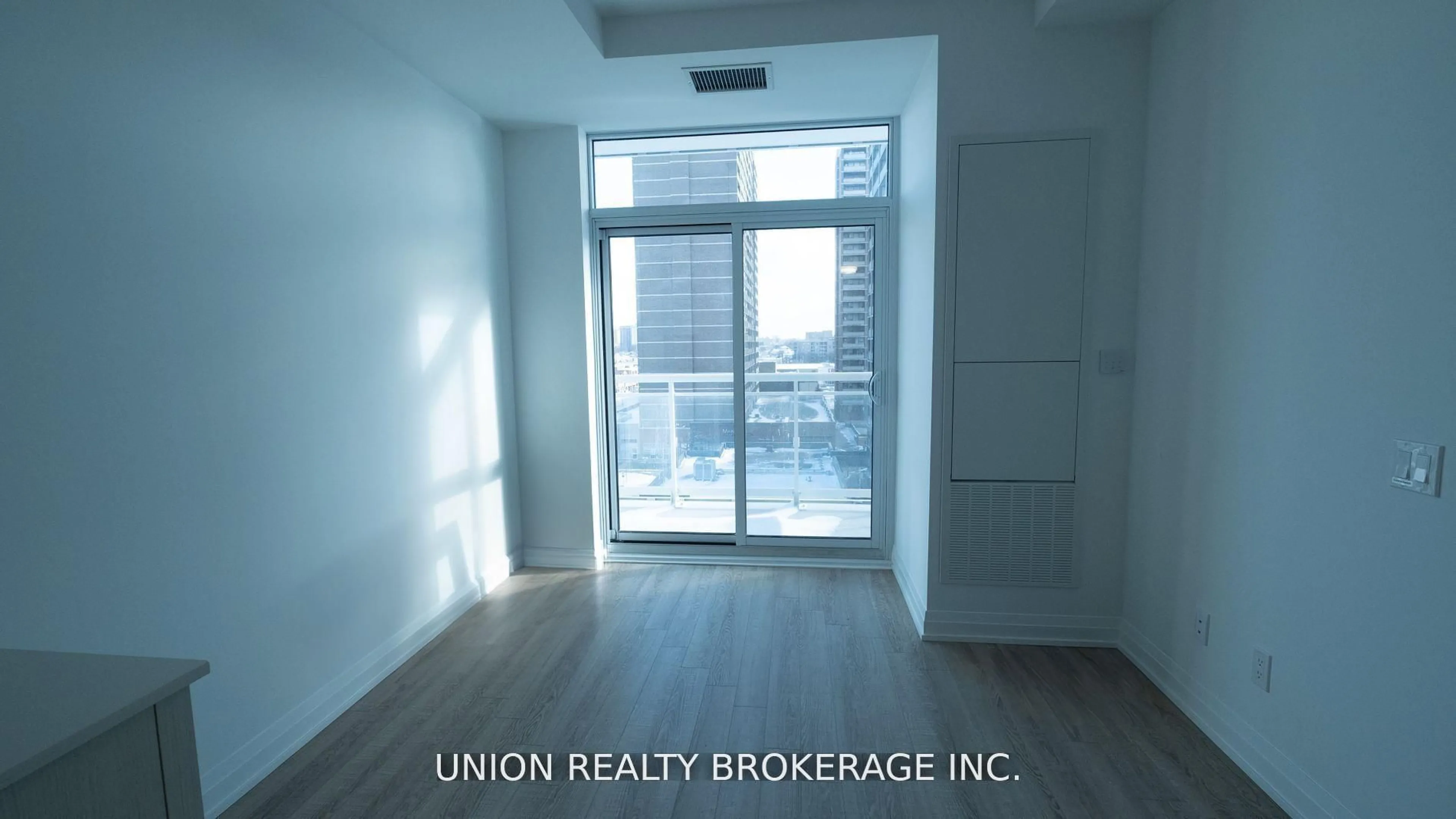 Unknown for 286 Main St #606, Toronto Ontario M4C 0B3
