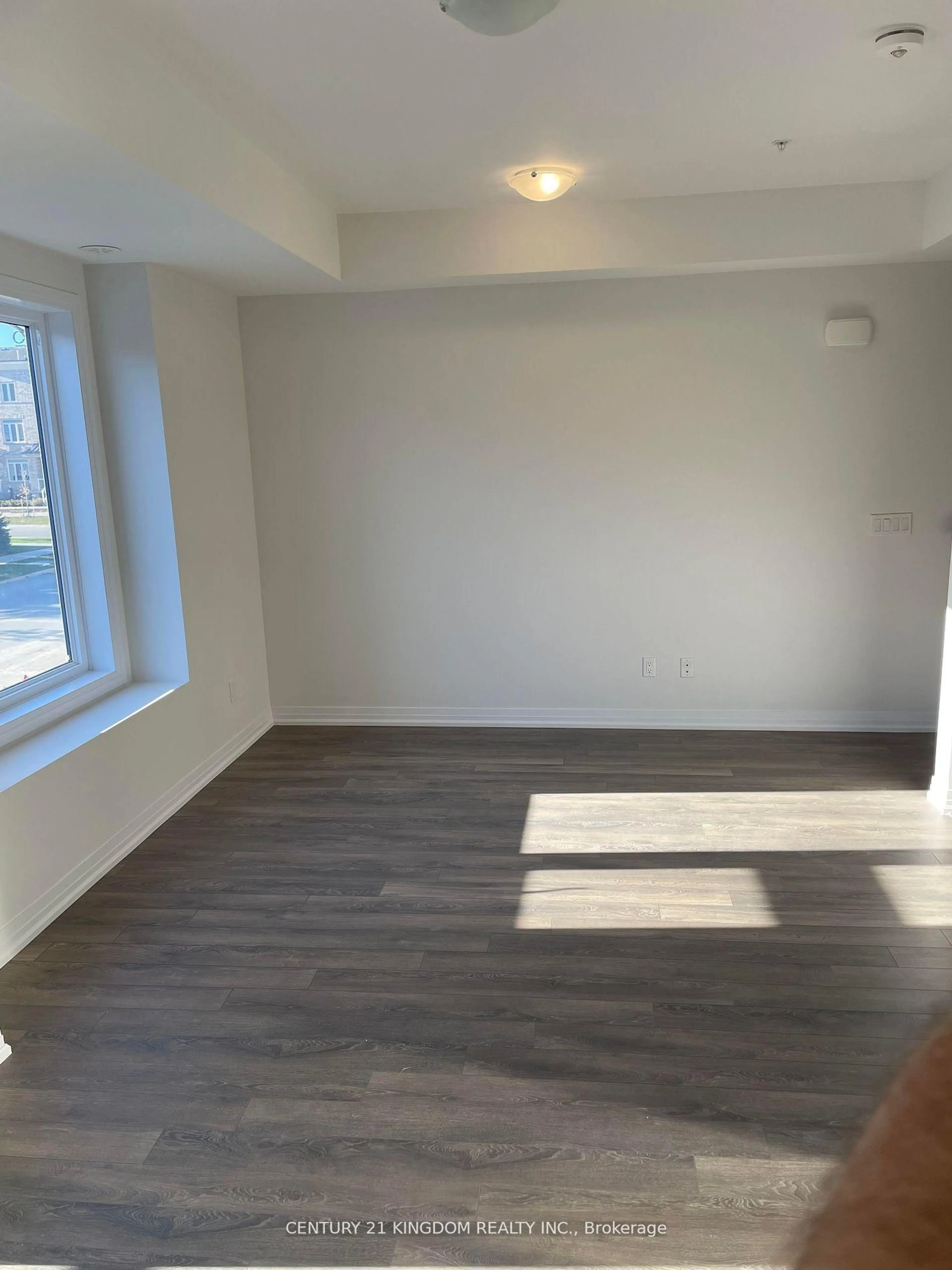 A pic of a room for 2635 William Jackson Dr #408, Pickering Ontario L1X 0L3