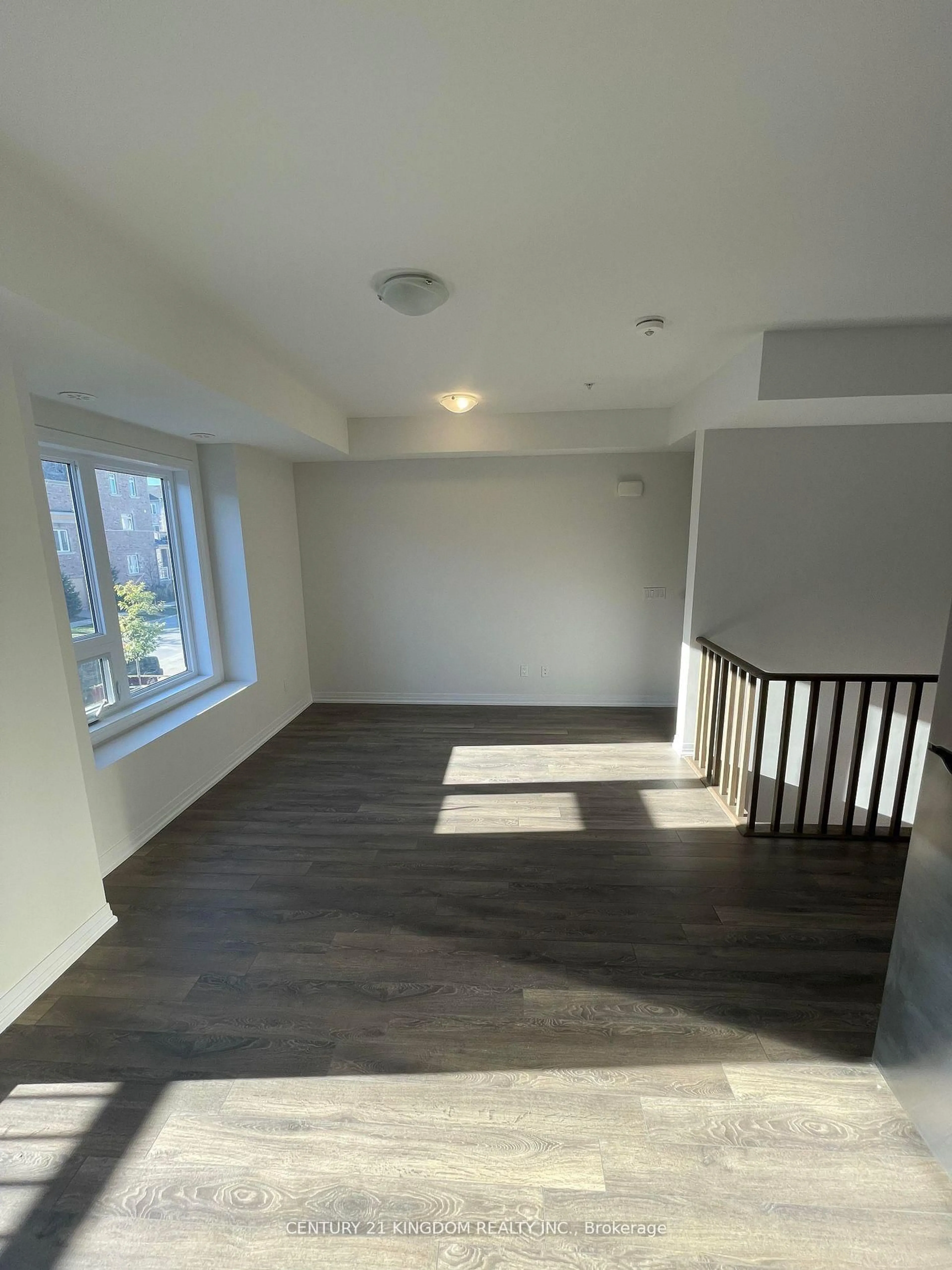 A pic of a room for 2635 William Jackson Dr #408, Pickering Ontario L1X 0L3
