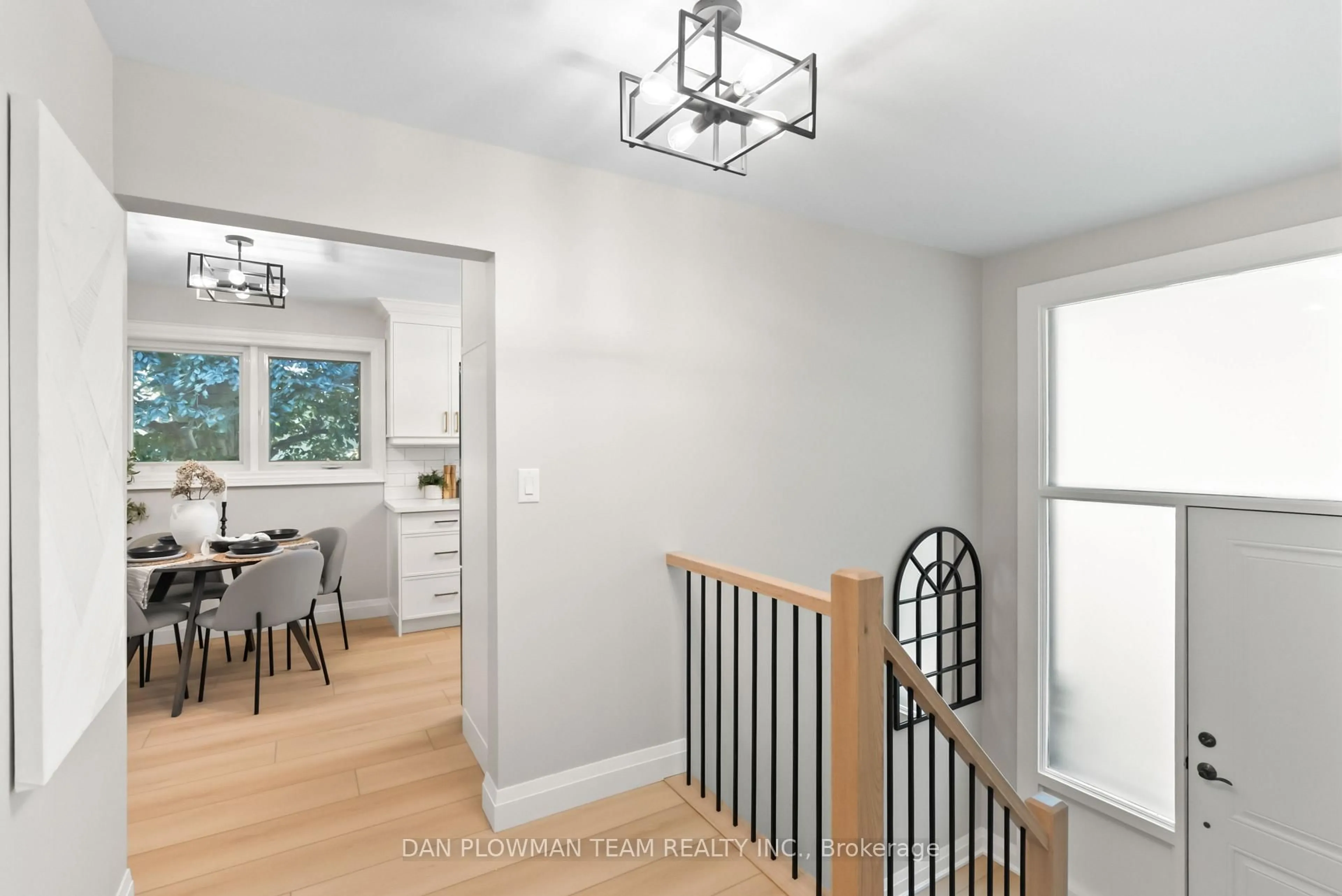 Unknown for 119 Thorncliffe St, Oshawa Ontario L1H 7H3