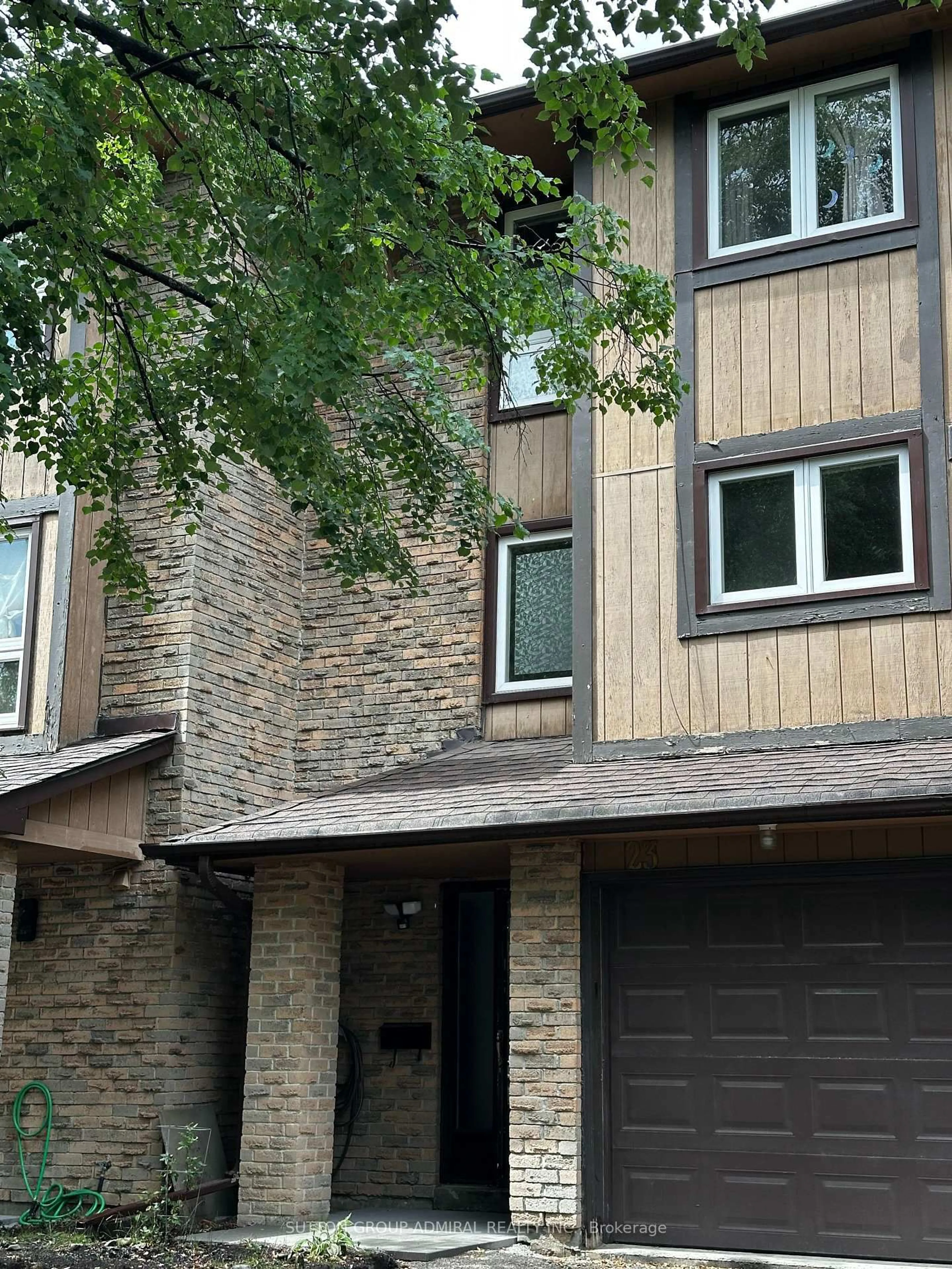 Home with brick exterior material, street for 2359 Birchmount Rd #23, Toronto Ontario M1T 3S7
