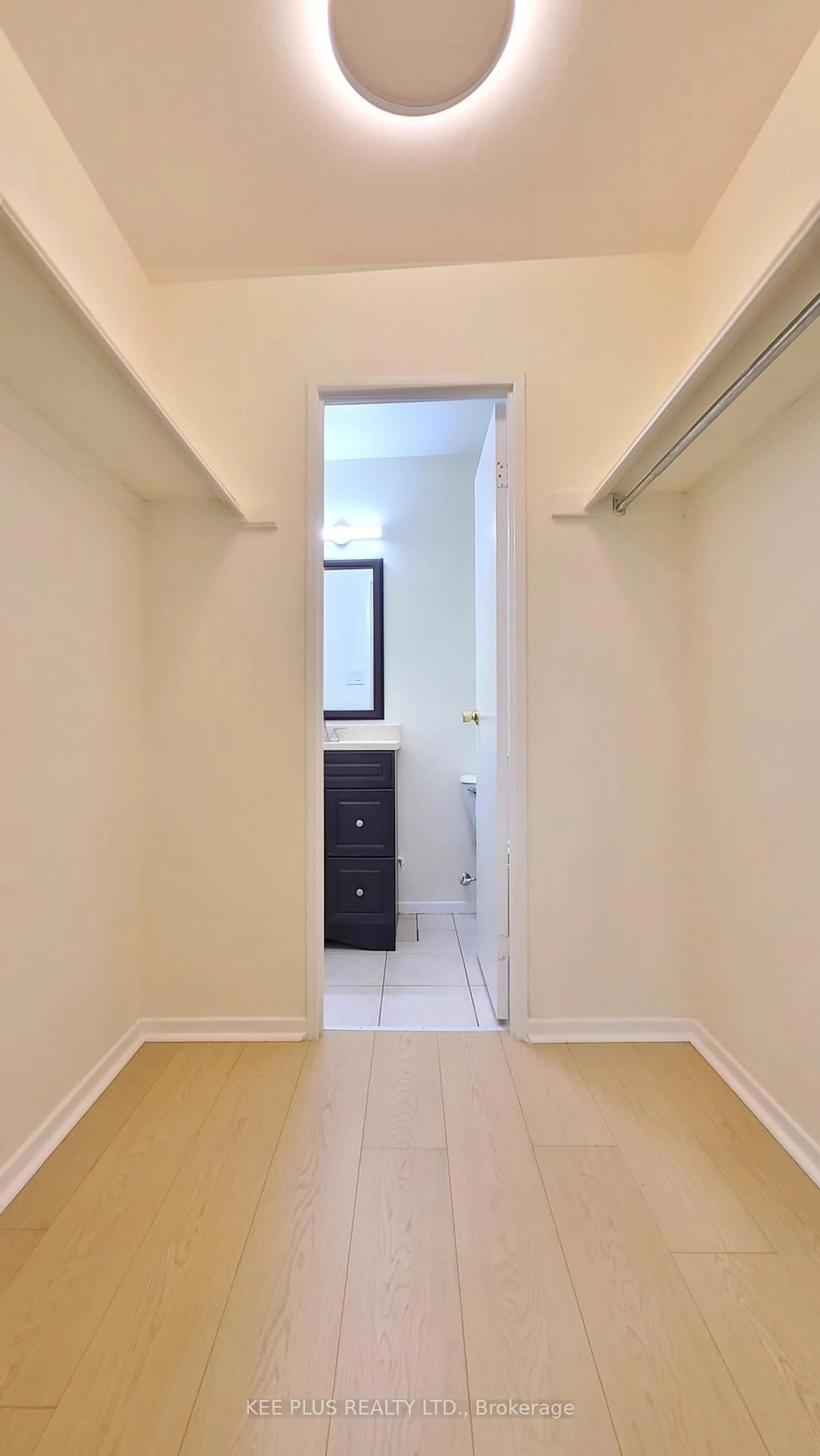 A pic of a room for 100 Mornelle Crt #2055, Toronto Ontario M1E 4X2