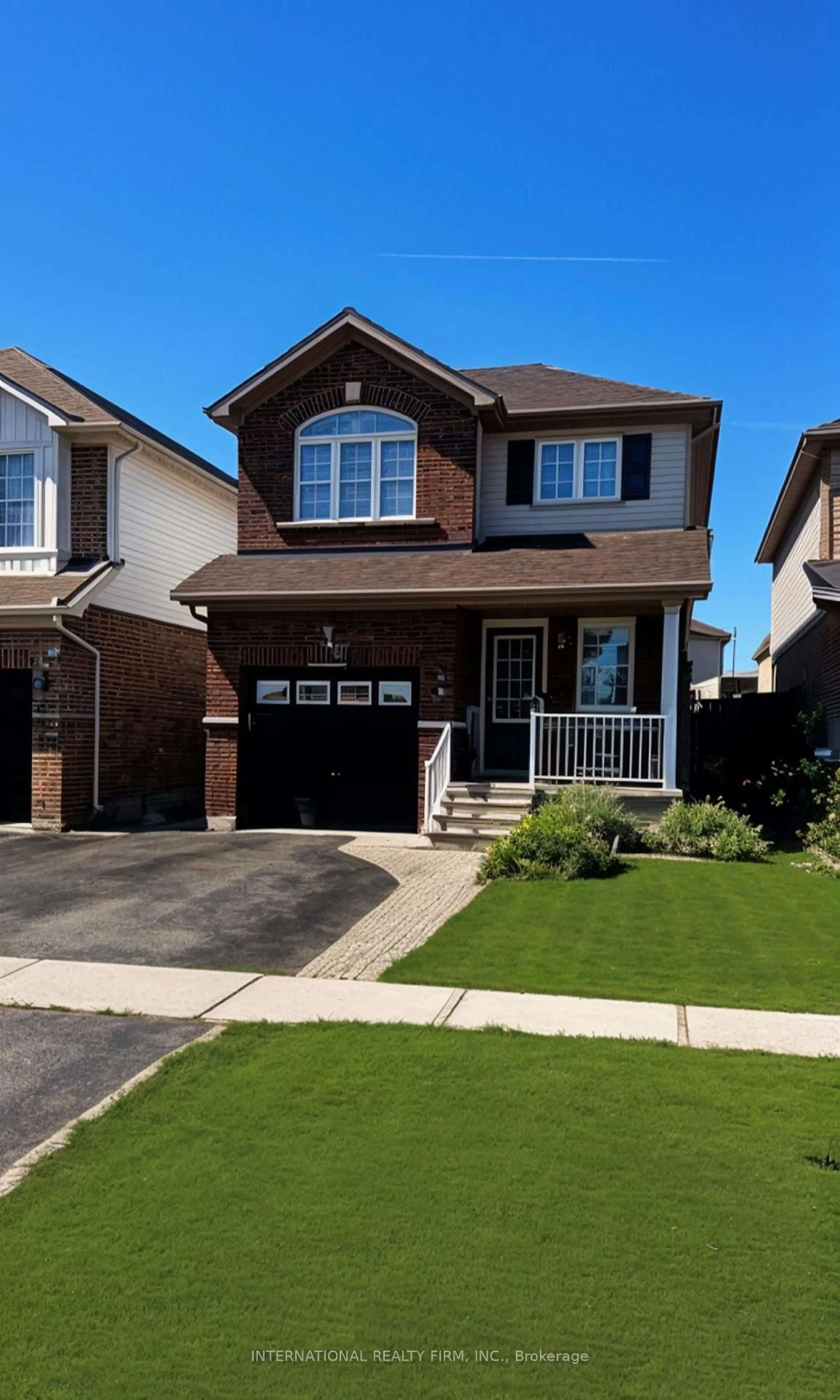 Home with brick exterior material, street for 560 Falconridge Dr, Oshawa Ontario L1K 0C1